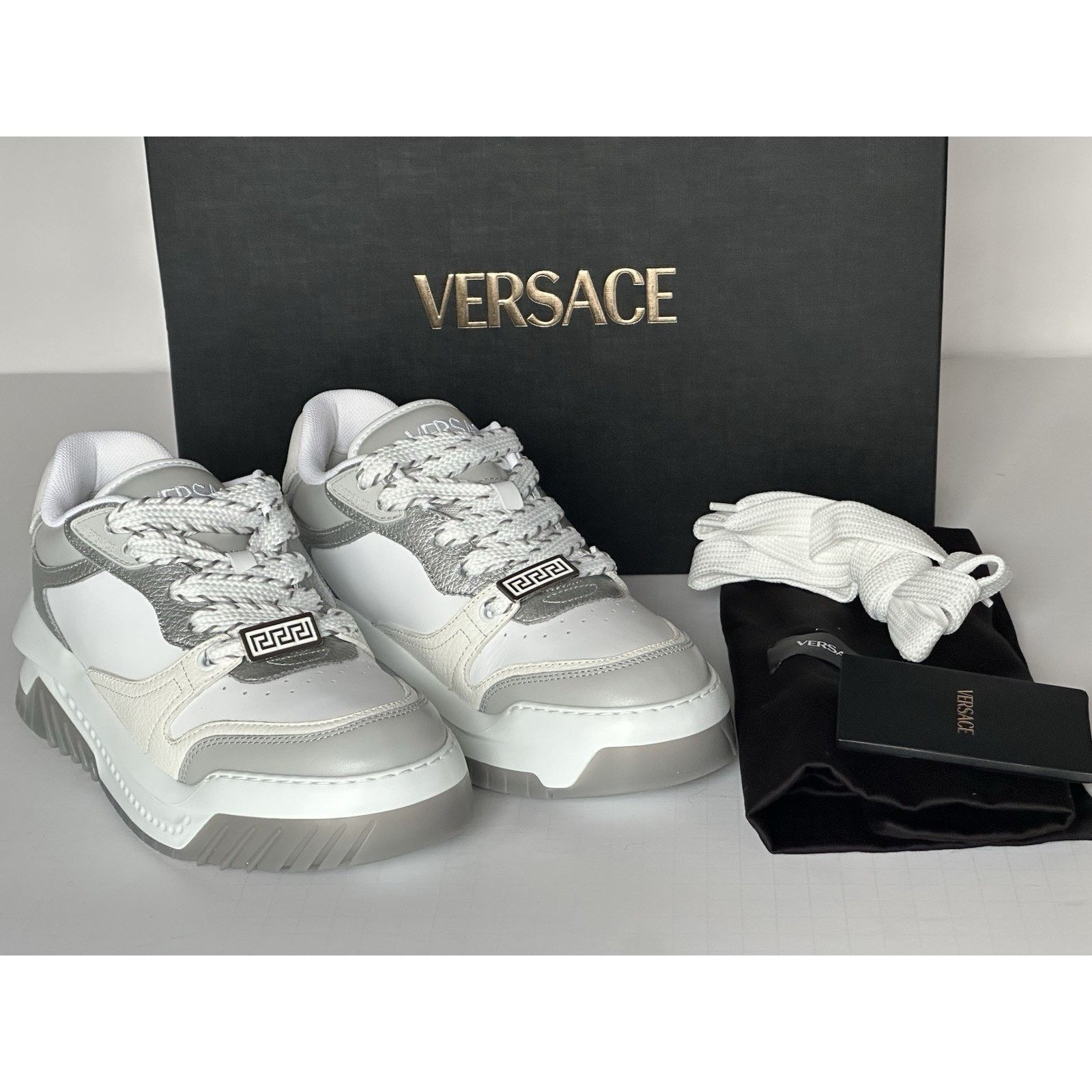 Versace Versace Odissea Leather White/Gray Sneakers 8 US 1015437 Size US 8 / EU 41 - 14 Thumbnail