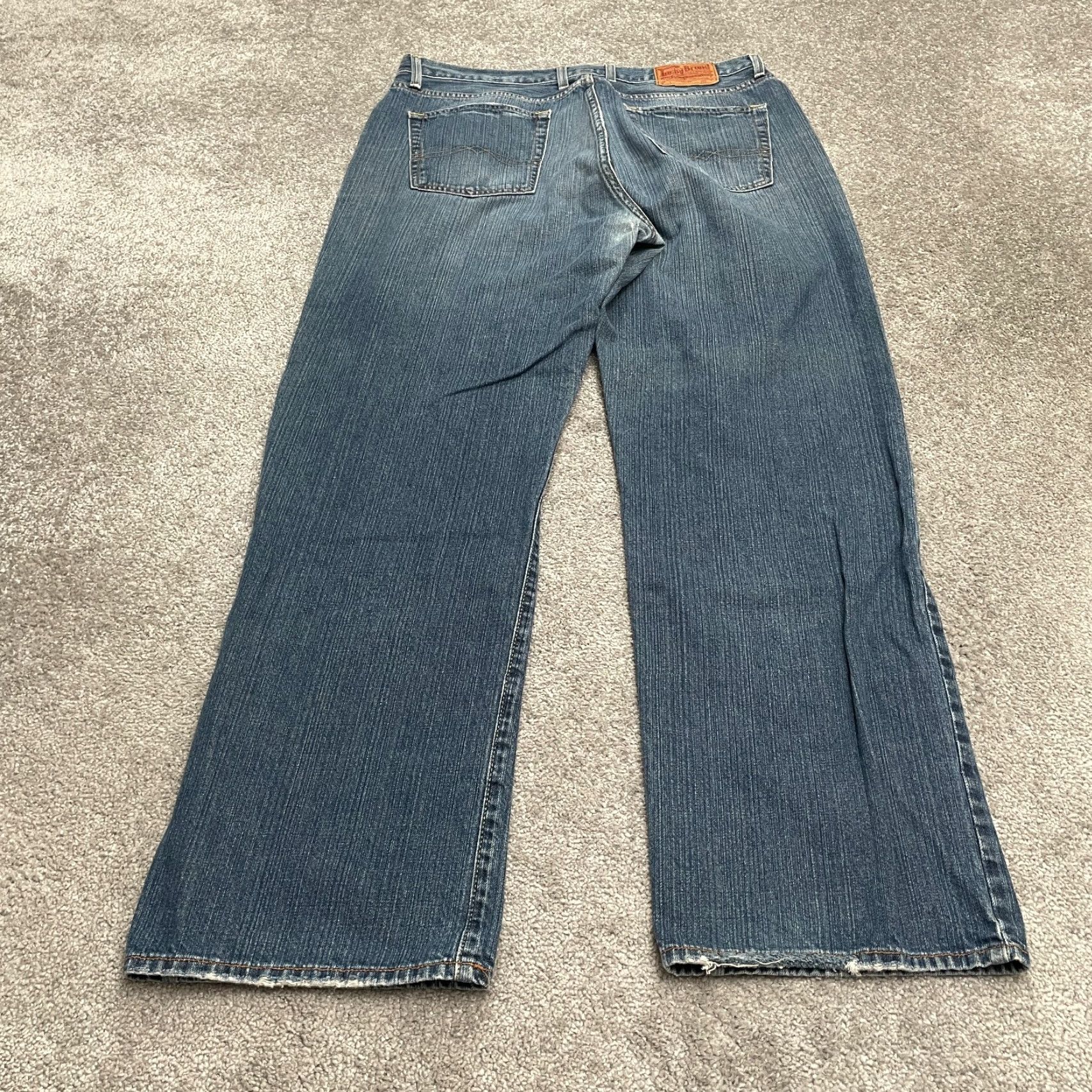 Lucky Brand Lucky Brand Jeans Dungaree Denim Mens 36 Blue Medium Wash Straight Classic 36x32 Size US 36 / EU 52 - 2 Thumbnail