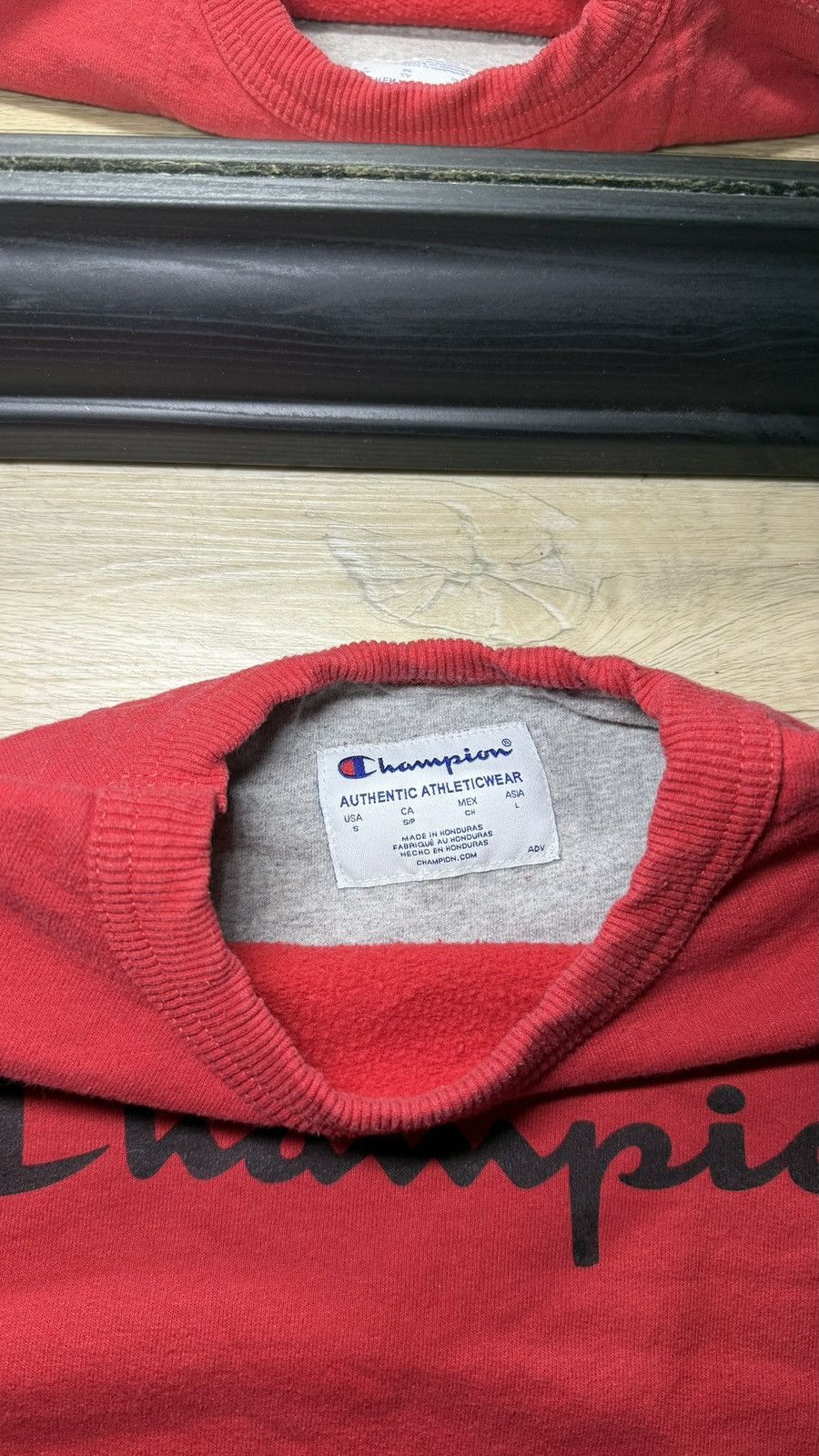 Champion Y2K Red Champion Script Logo Crewneck Sweatshirt Size S / US 4 / IT 40 - 4 Thumbnail