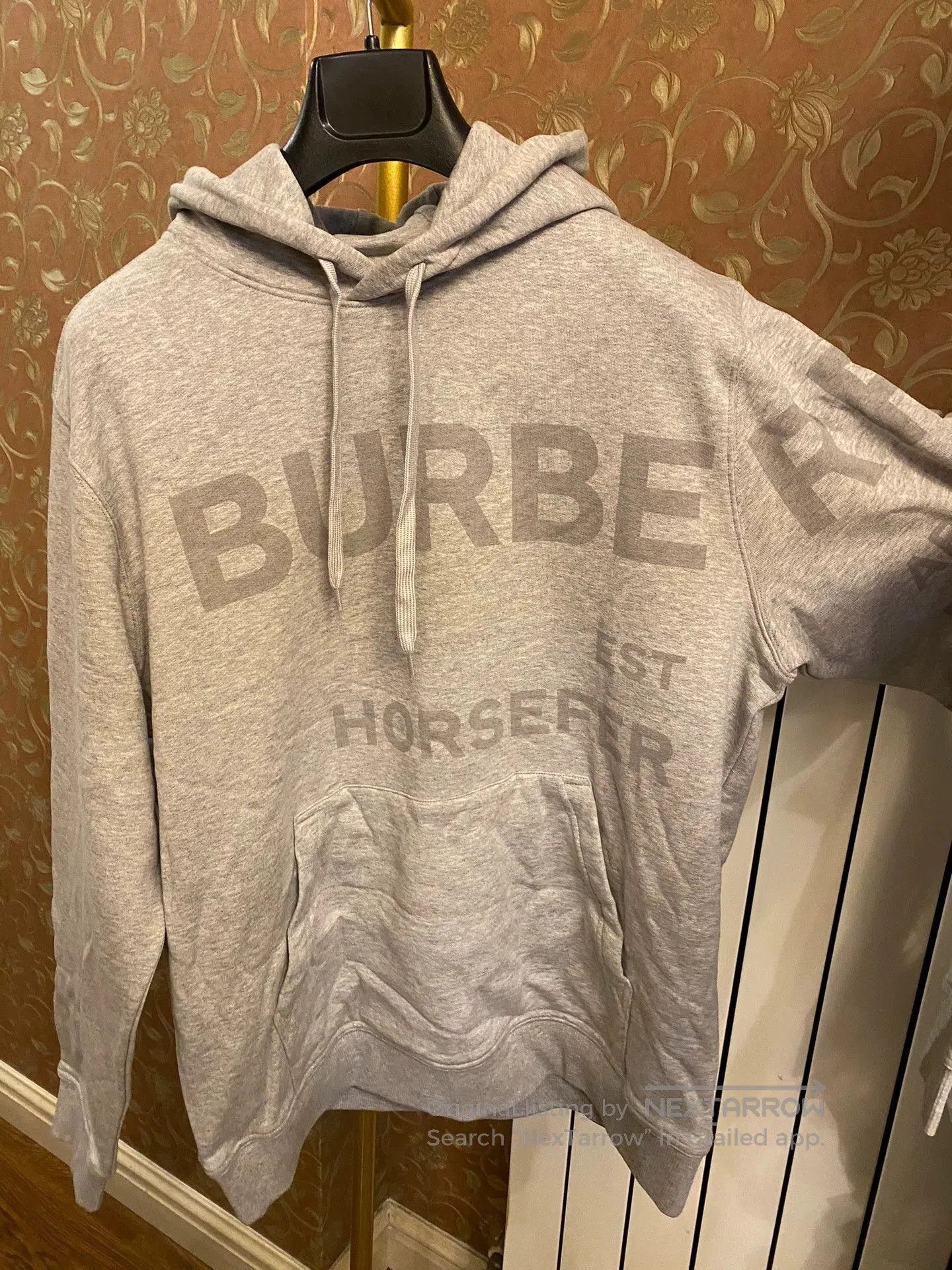Burberry Gray Oversized Hoodie with Front Pocket, Size M. Size US M / EU 48-50 / 2 - 2 Thumbnail