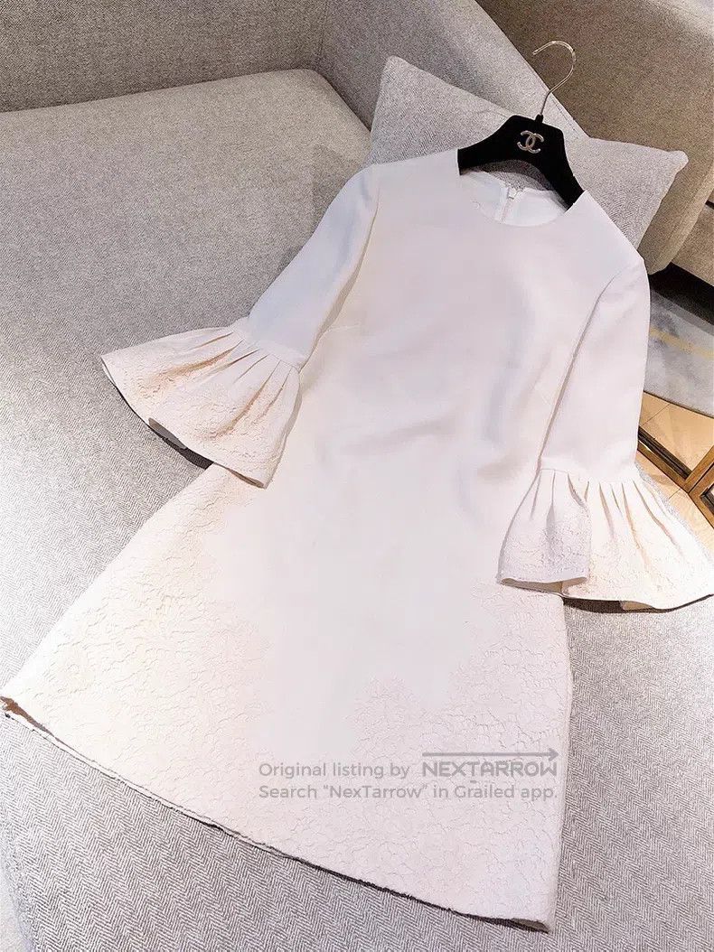 Valentino Valentino Cream lace panelled dress dress Size XS / US 0-2 / IT 36-38 - 1 Thumbnail