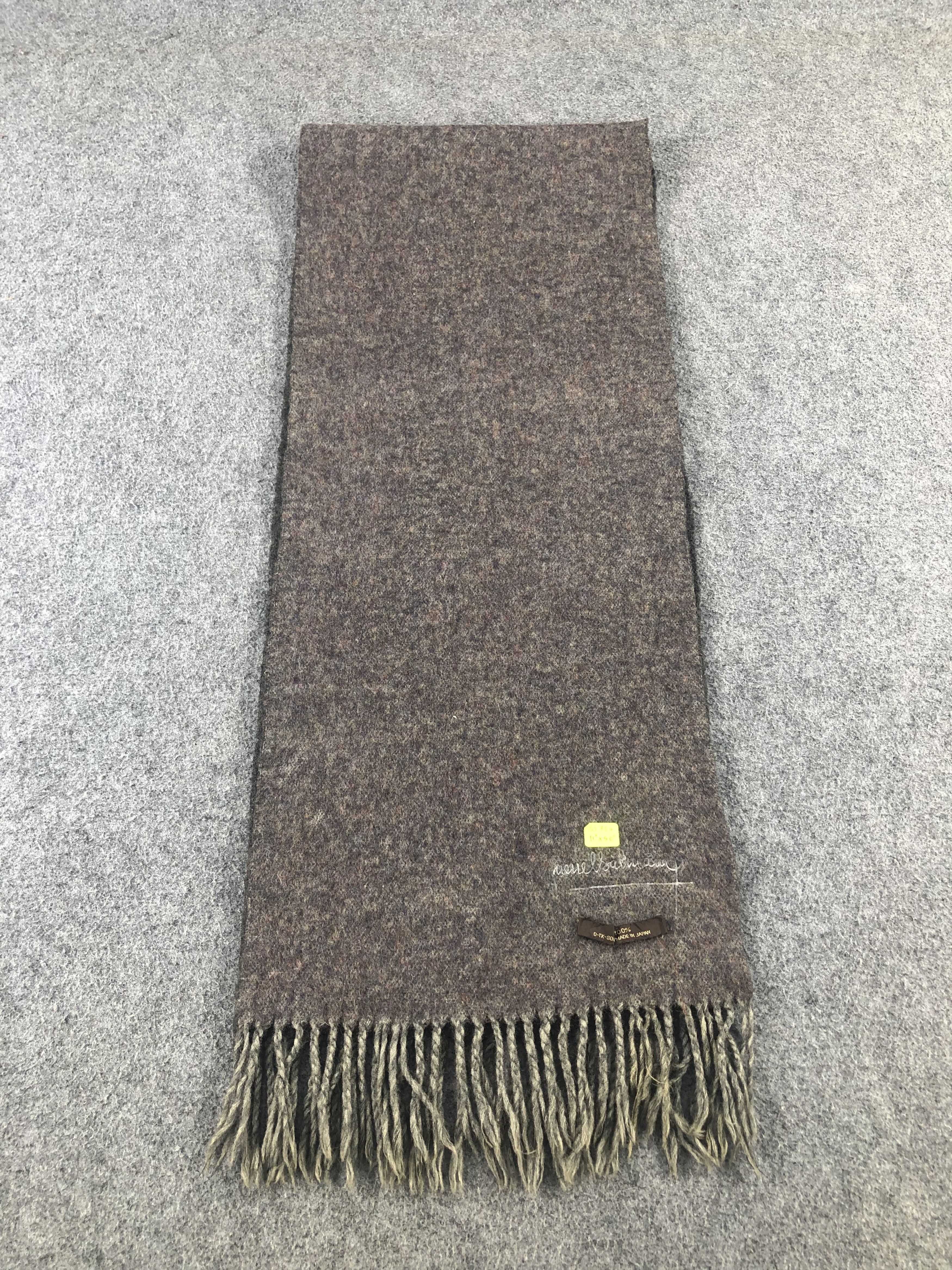 Pierre Balmain Pierre Balmain Scarf / Muffler / Neckwear Size ONE SIZE - 3 Thumbnail