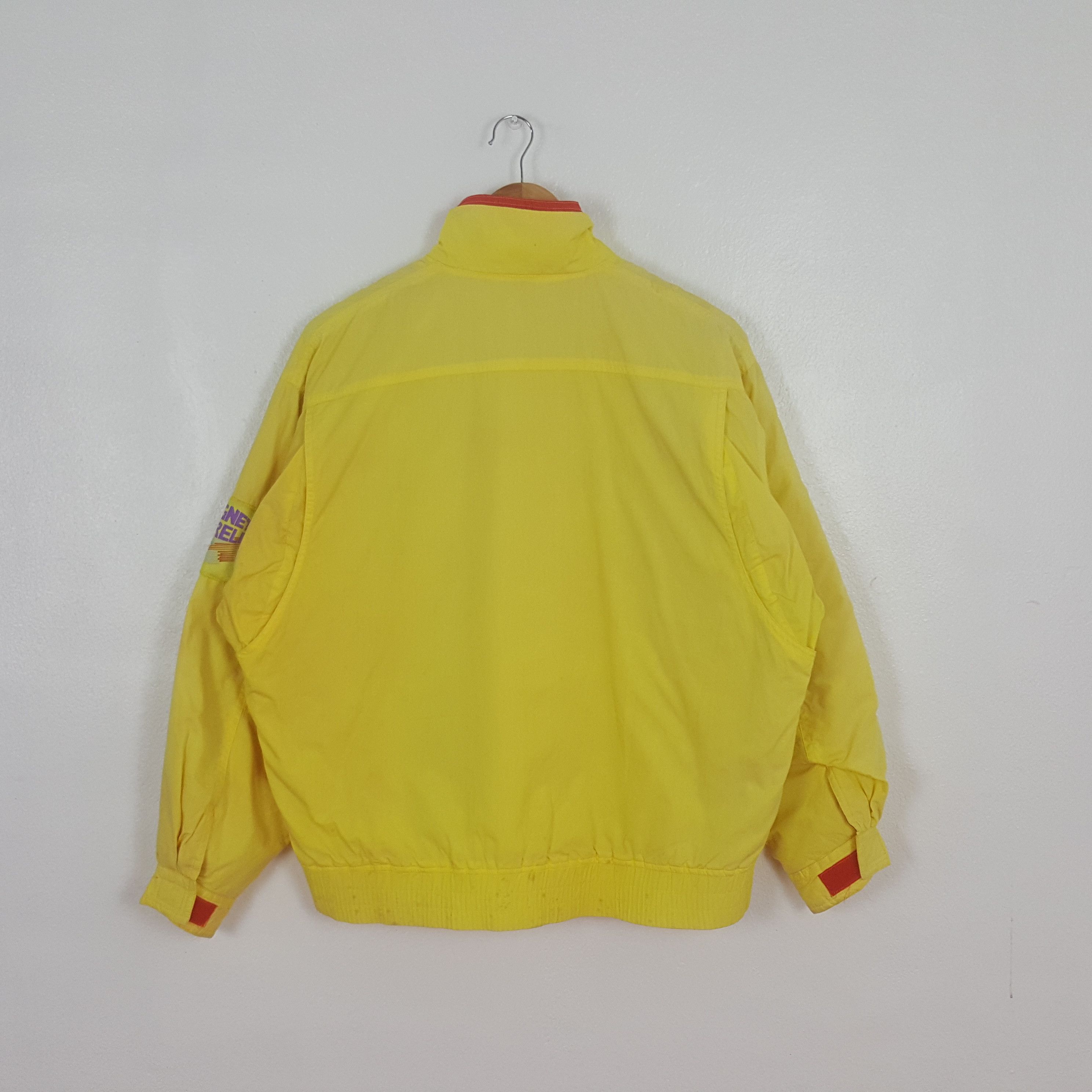 Dunlop Vintage Ferrari Magneti Marelli F1 Bombers Jacket C315N22 Size US XL / EU 56 / 4 - 3 Thumbnail