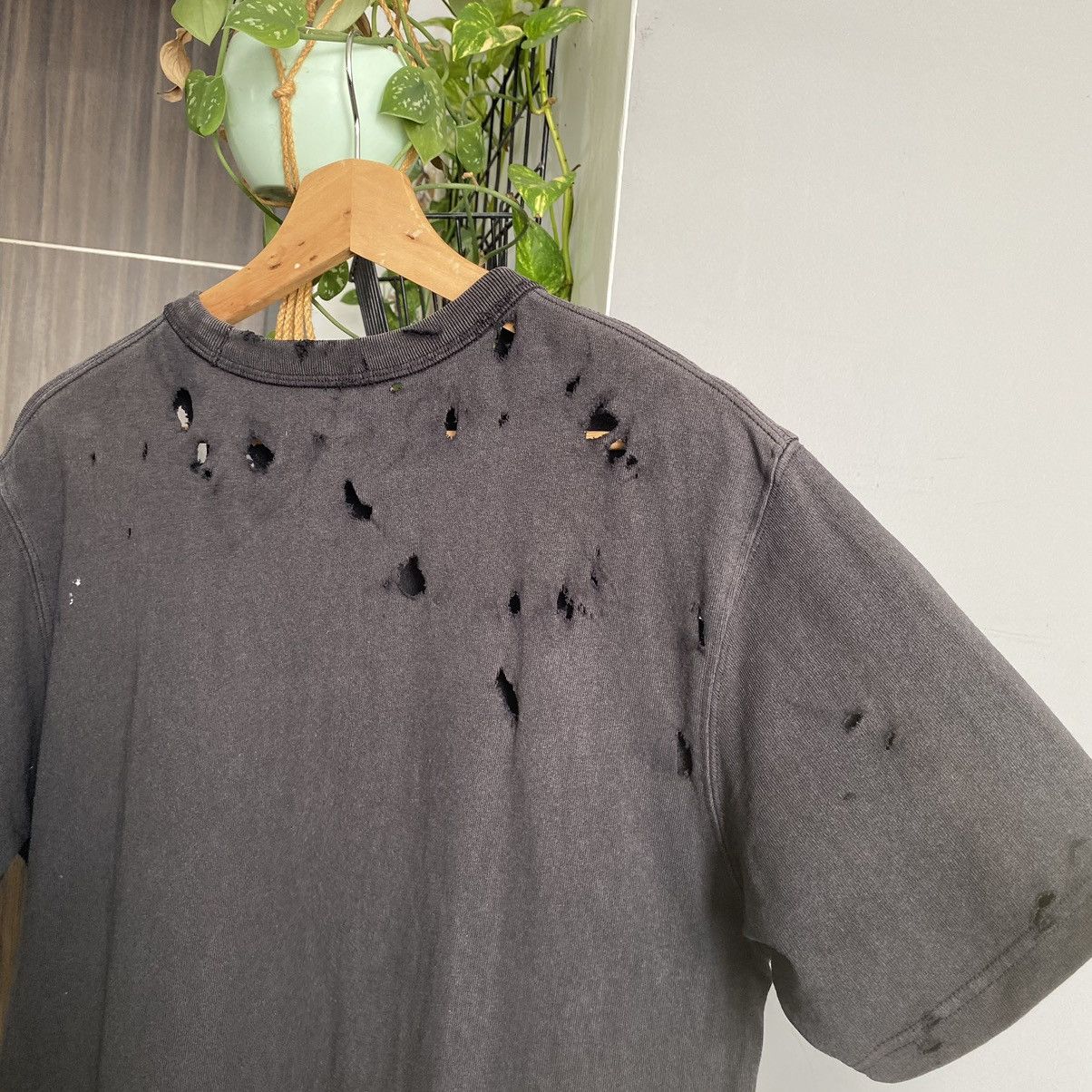 Lemaire × Uniqlo 💥SICK💥Thrashed Faded Lemaire x Uniqlo ERD GRUNGE TSHIRT Size US M / EU 48-50 / 2 - 7 Thumbnail