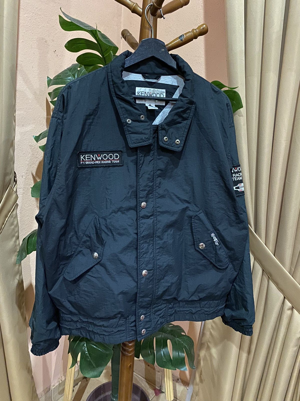 Formula 1 Kenwood F1 Grand Prix Racing Team Jacket – Durable DuPont Size US L / EU 52-54 / 3 - 4 Thumbnail