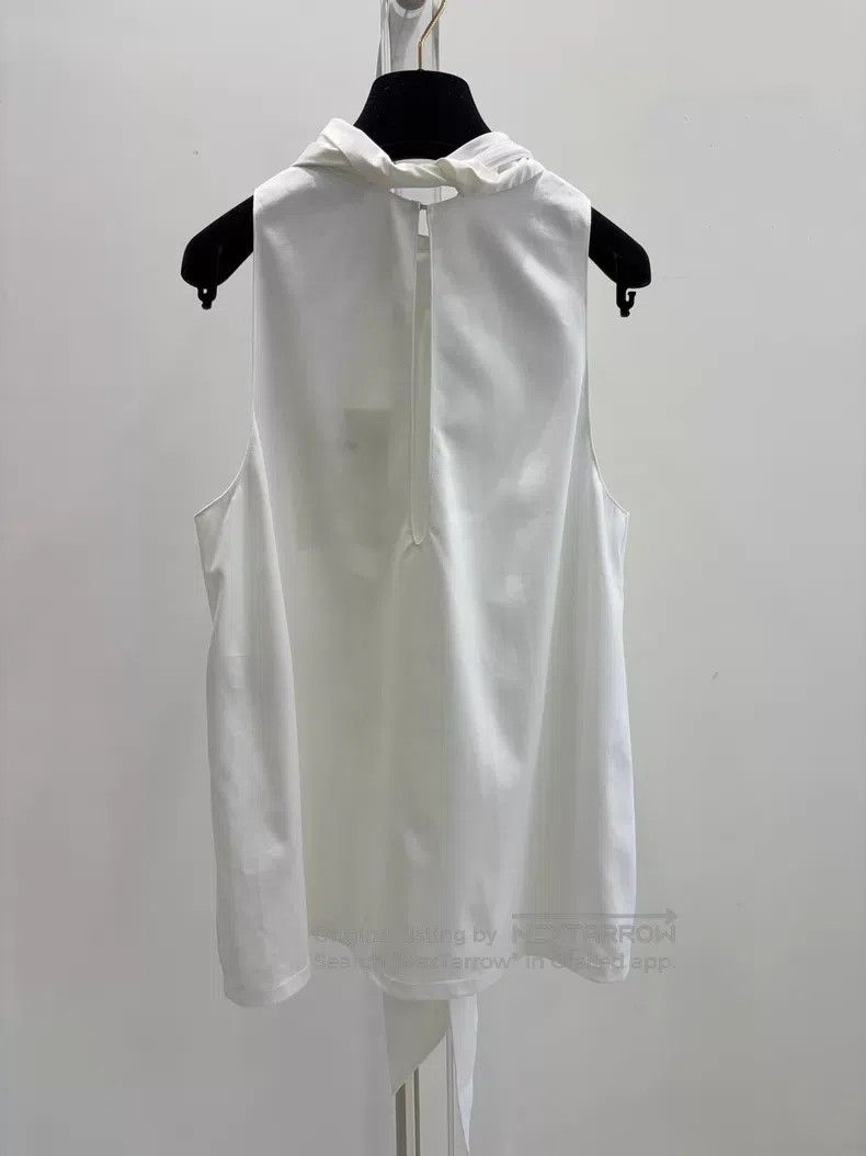 Chanel Chanel Camelia vest with neck tie Size S / US 4 / IT 40 - 2 Thumbnail