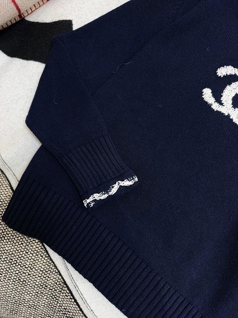 Chanel Chanel 21p dark blue lace double C round-neck knitted swea Size S / US 4 / IT 40 - 2 Thumbnail