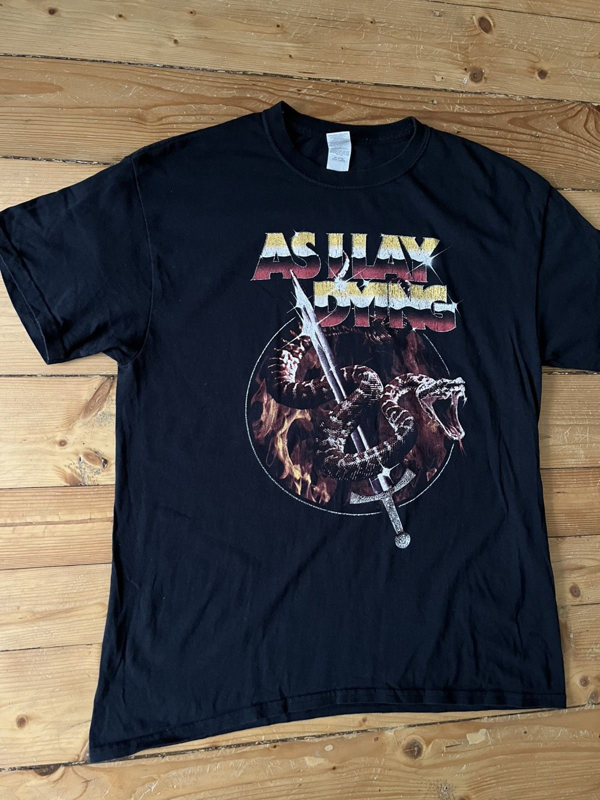 Band Tees × Gildan × Vintage As I Lay Dying 2019 “Shaped By Fire” Tour T-Shirt – Size L Size US L / EU 52-54 / 3 - 2 Thumbnail