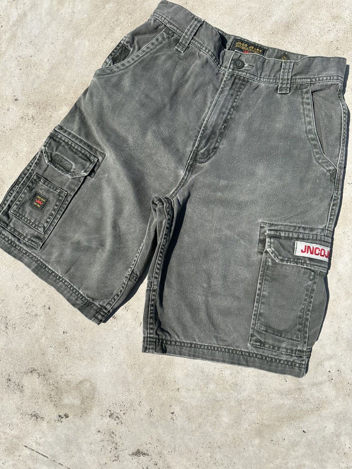 JNCO × Vintage Vintage JNCO Jeans Cargo Shorts - Kids Size 28 Size US 28 / EU 44 - 2 Thumbnail