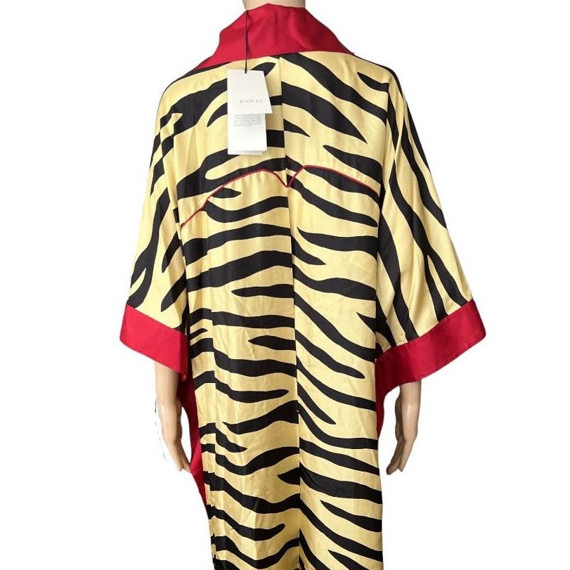 Gucci GUCCI Loungewear Silk Robe w/ Tags, Small/IT40 Size S / US 4 / IT 40 - 10 Thumbnail