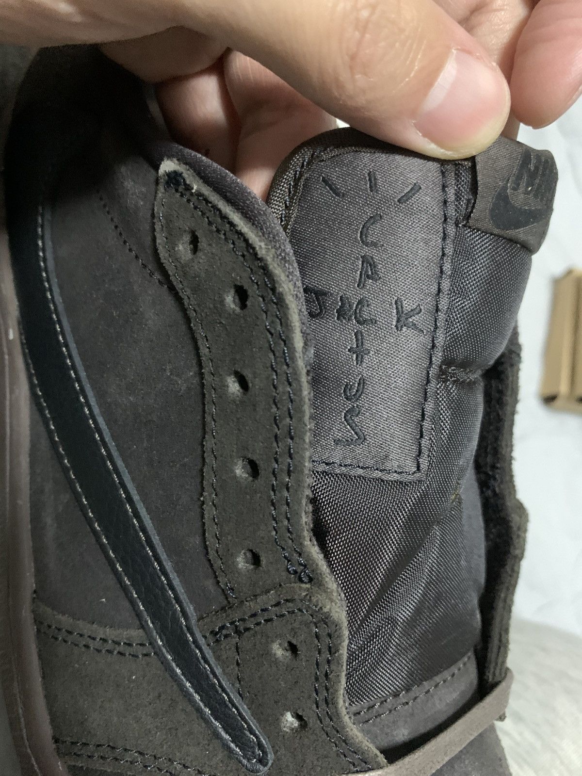 Jordan Brand Jordan 1 Travis Scott Vetvet Brown Retro Low TS Size US 10.5 / EU 43-44 - 12 Thumbnail