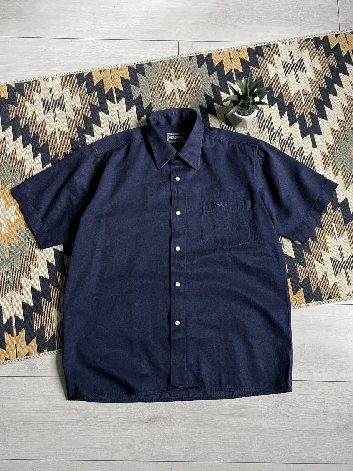 Versace Jeans Couture × Vintage Vintage Versace Jeans Couture Short Sleeve Shirt Size US L / EU 52-54 / 3 - 1 Thumbnail