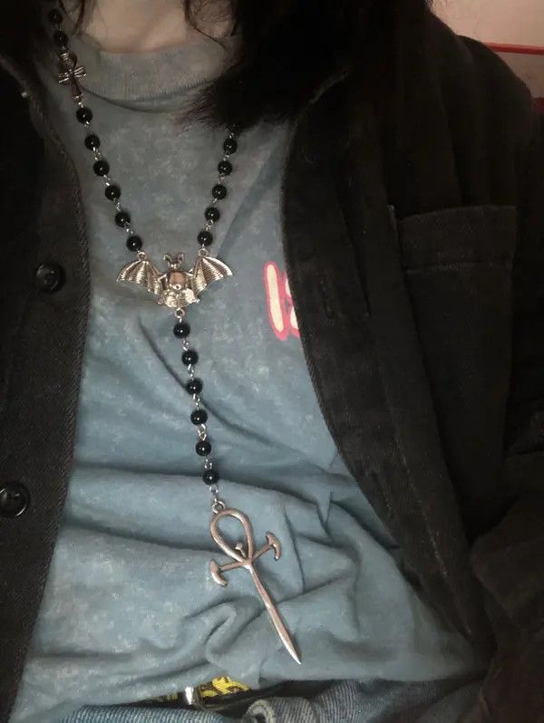 VIBE Vampire Necklace Size ONE SIZE - 8 Thumbnail