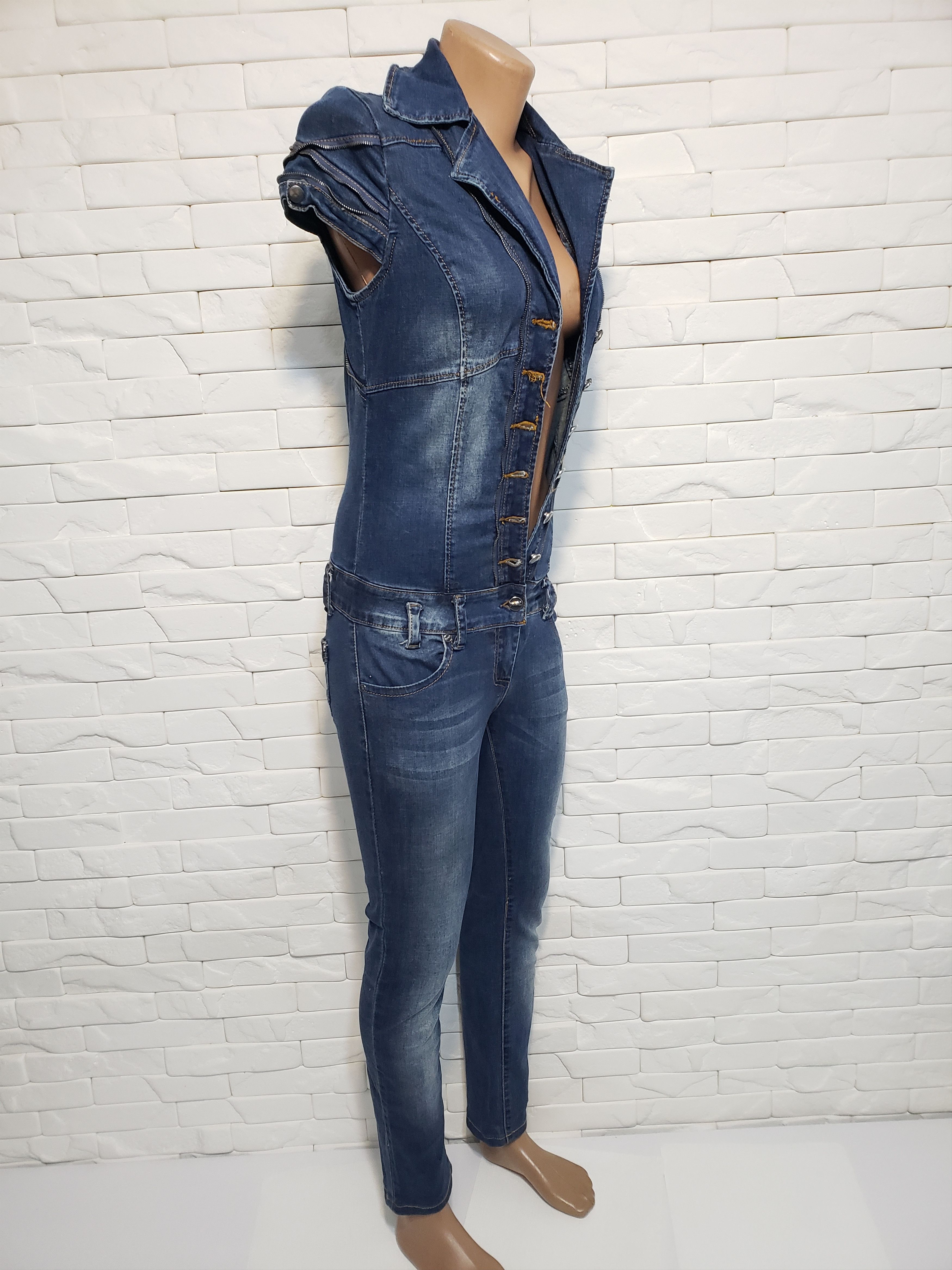 Denim & Co. Women's blue jumpsuit made of wonderful denim. Size 34" / US 12 / IT 48 - 3 Thumbnail