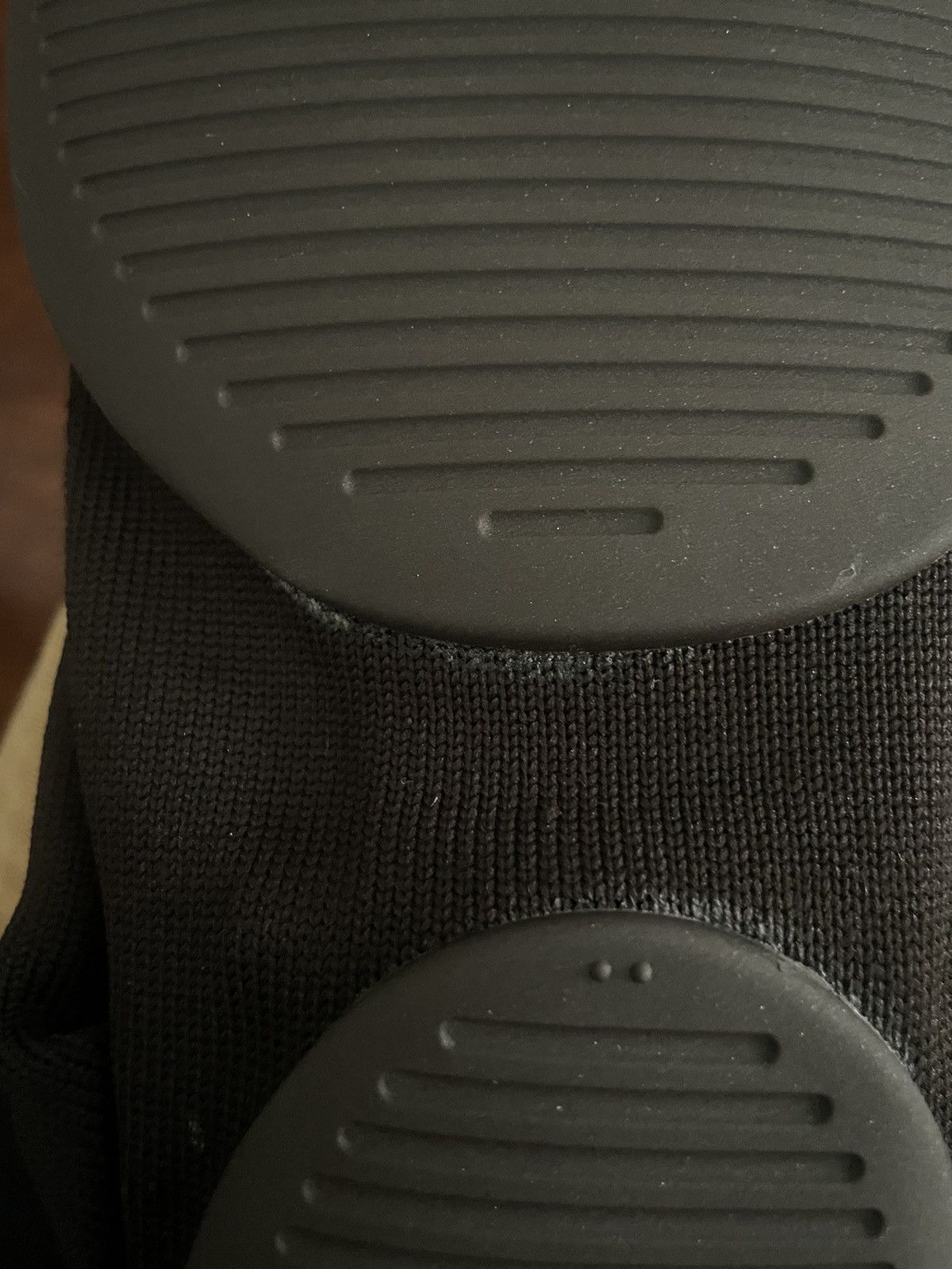 Yeezy Sz 2 Yeezy Pods yzy Size ONE SIZE - 5 Thumbnail