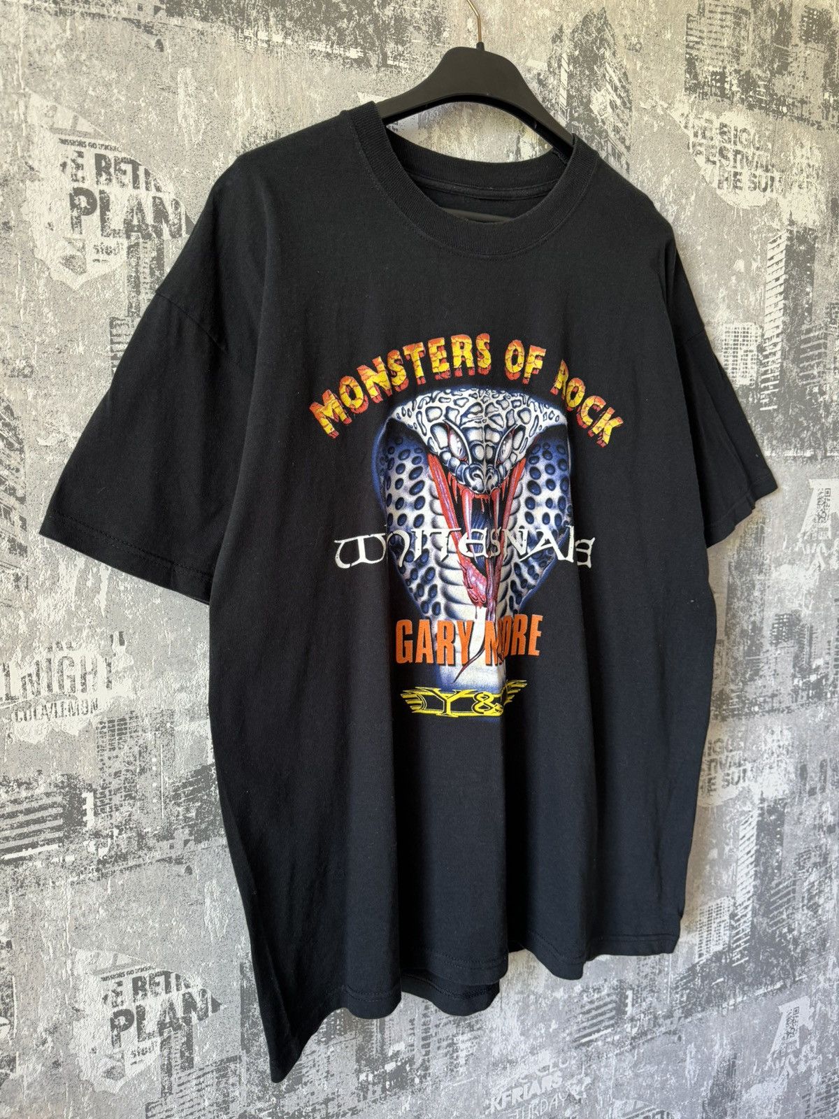 Band Tees Vintage Monsters of Rock T-Shirt Size US XL / EU 56 / 4 - 1 Thumbnail