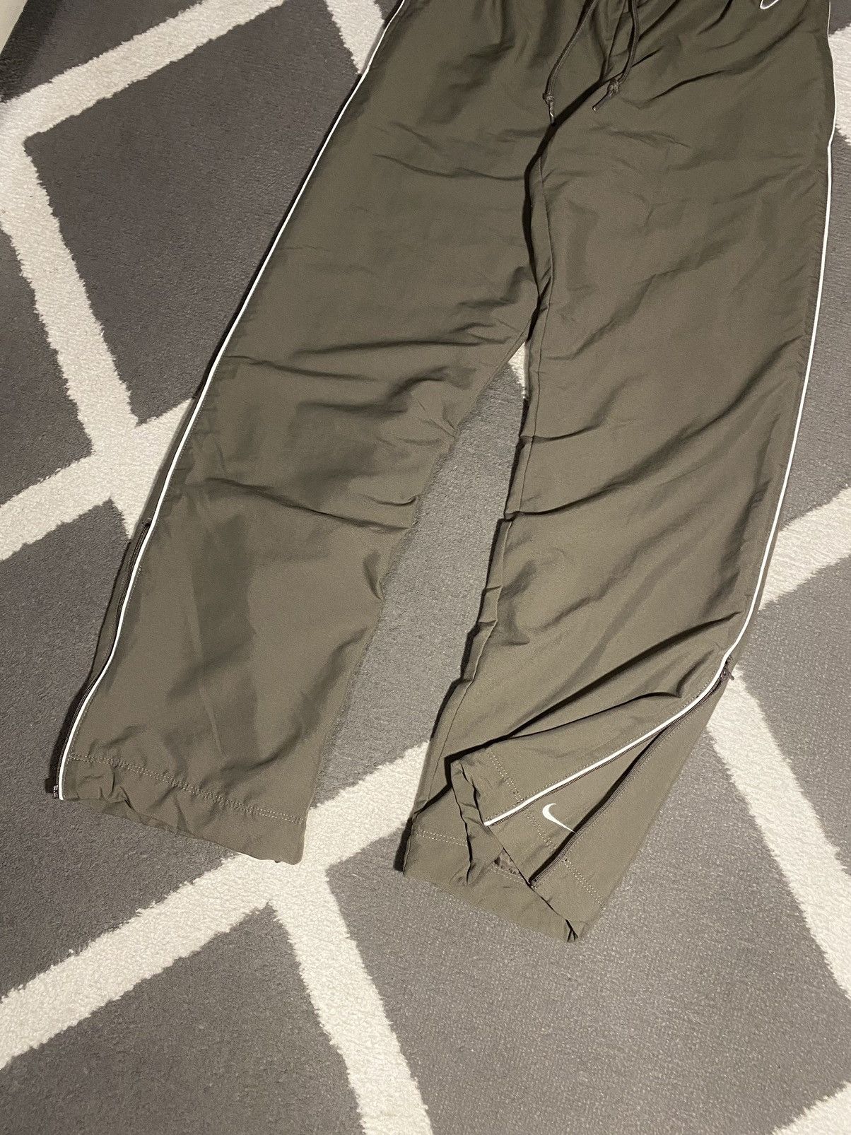 Nike × Vintage Vintage 00’s Nike Double Swoosh light khaki Sweatpants Y2K Size 25" / US 0 / IT 36 - 3 Thumbnail