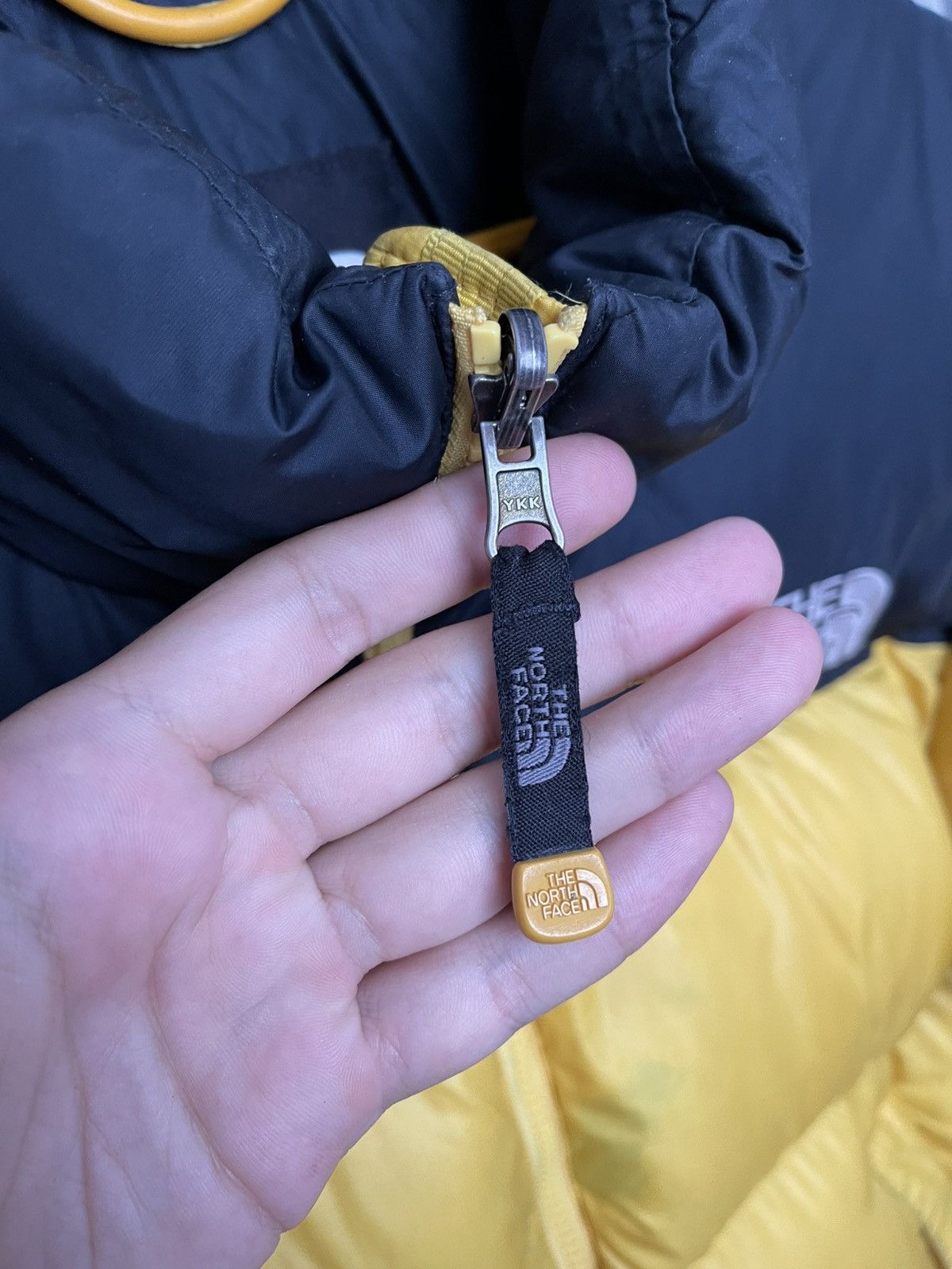 The North Face The North Face TNF 700 Puffer Down Jacket Vintage Distressed Size US M / EU 48-50 / 2 - 9 Thumbnail