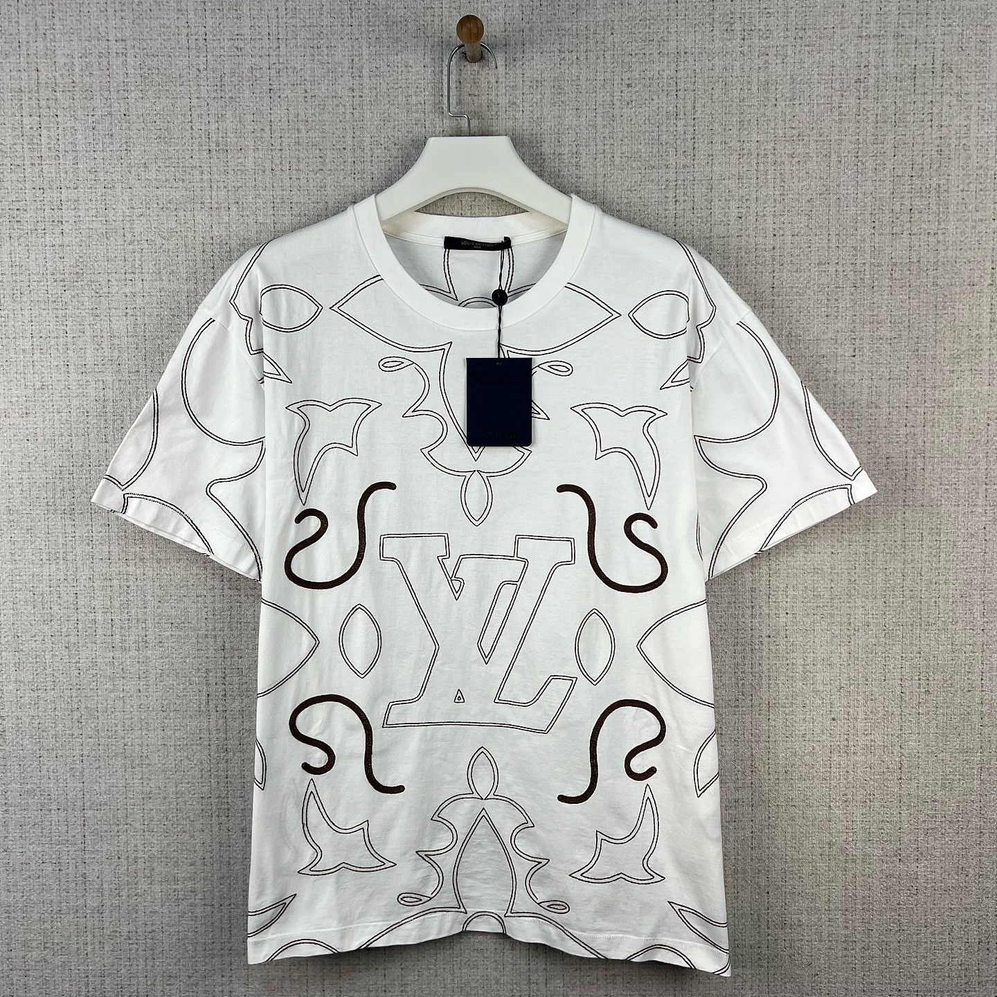 Louis Vuitton Louis Vuitton Embroidered Logo T-Shirt Size XXL Size US XXL / EU 58 / 5 - 1 Thumbnail