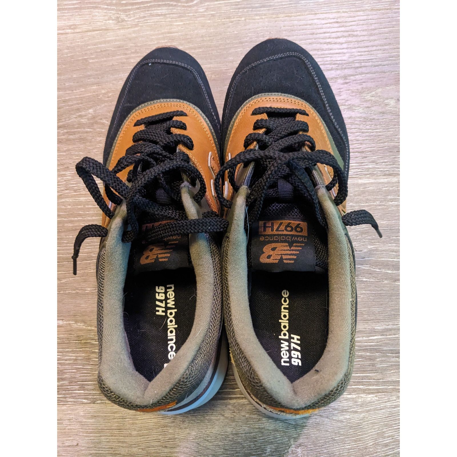 New Balance New Balance 997H Sneakers Size US 10 / EU 43 - 3 Thumbnail