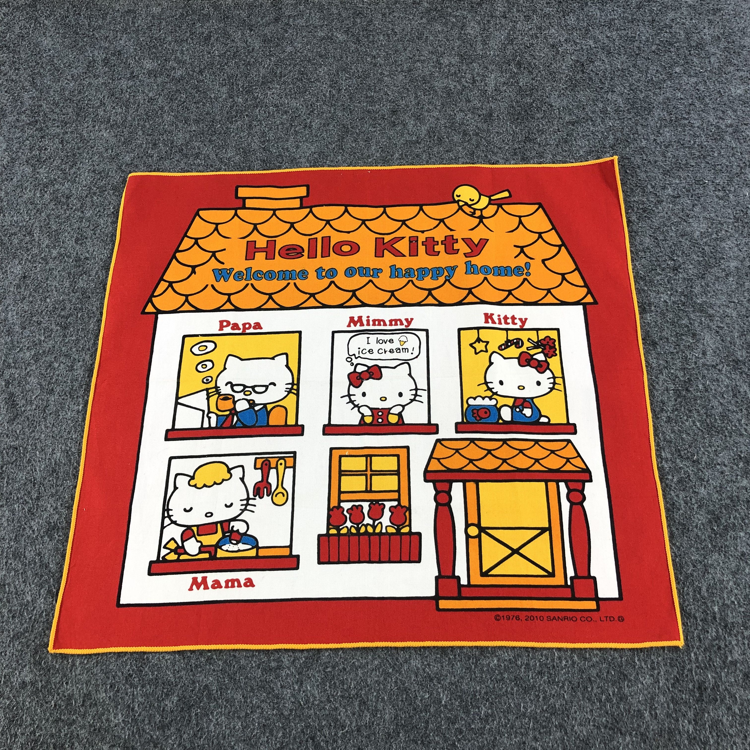 Anime × Japanese Brand × Vintage Hello Kitty Family Handkerchief Neckerchief Bandana X39 Size ONE SIZE - 1 Thumbnail