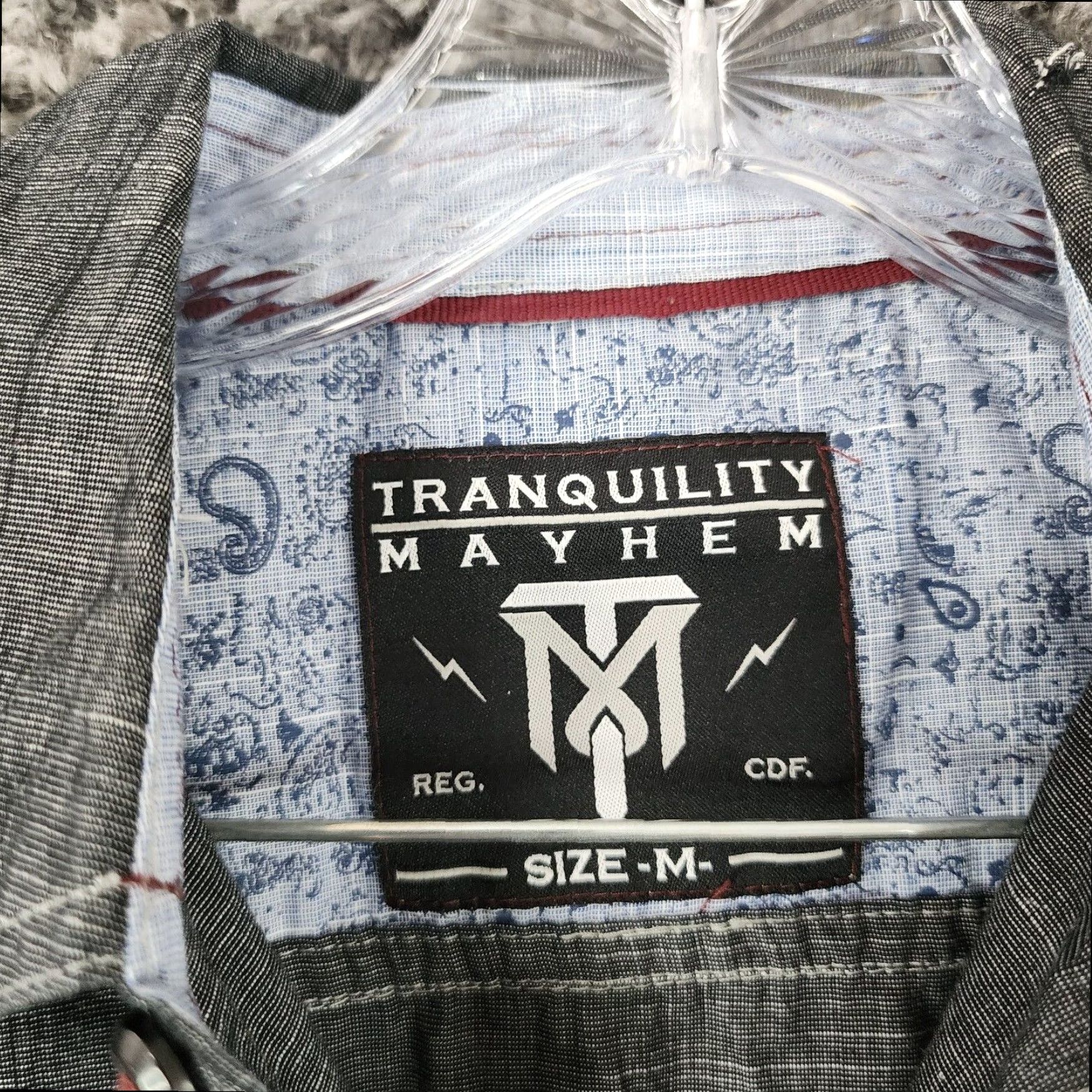Vintage Tranquility Mayhem Mens Short Sleeve Button Up Shirt with Pockets Gray Size M Size US 31 - 5 Thumbnail