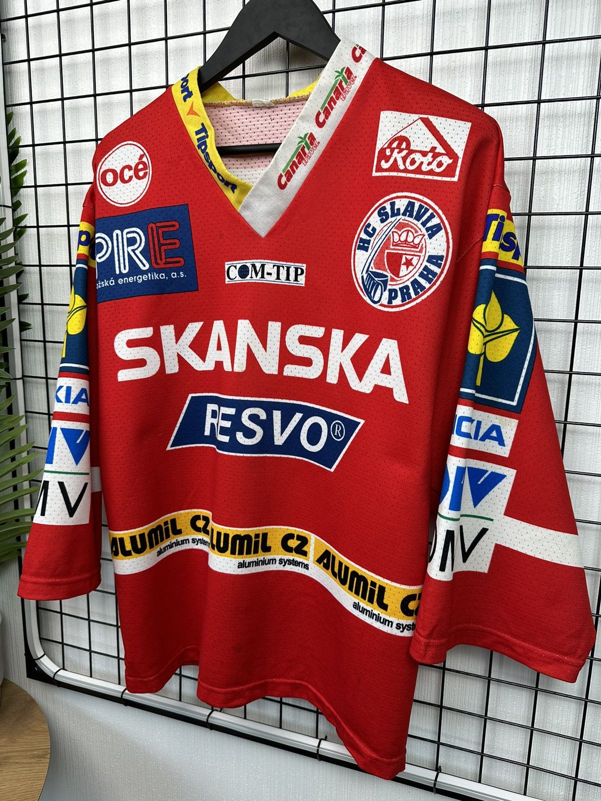 Vintage HC Slavia Praha #15 Stumpel jersey 2004-05 Hockey Men S Red Size US S / EU 44-46 / 1 - 3 Thumbnail
