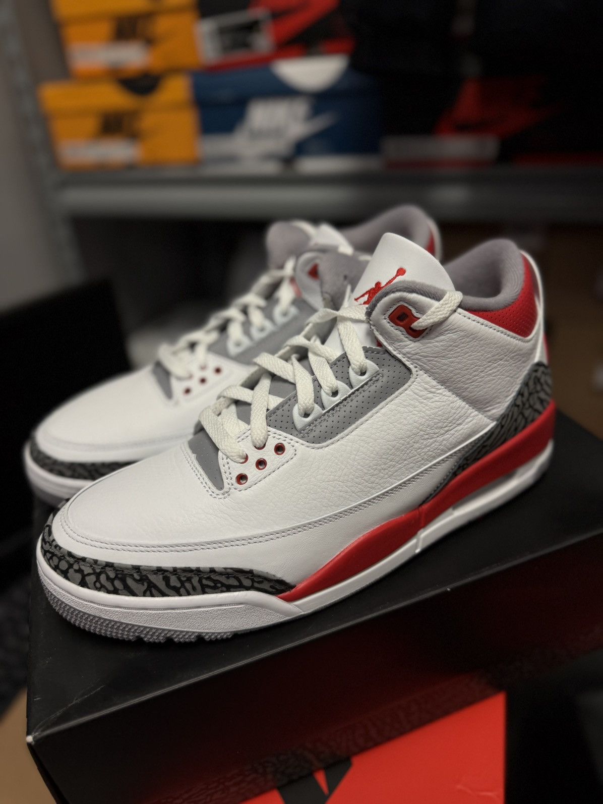 Jordan Brand × Nike Jordan 3 Fire Red Cement (2022) Size 12 🧼 Size US 12 / EU 45 - 3 Thumbnail