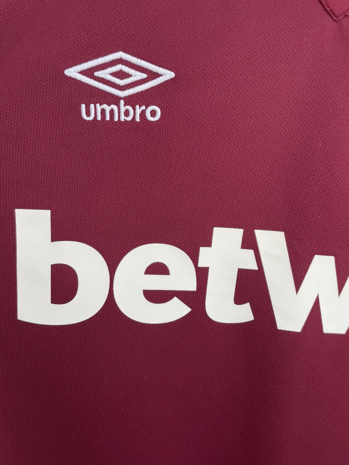 Umbro WEST HAM UNITED 2021 2022 HOME FOOTBALL SHIRT SOCCER JERSEY Size US L / EU 52-54 / 3 - 5 Thumbnail