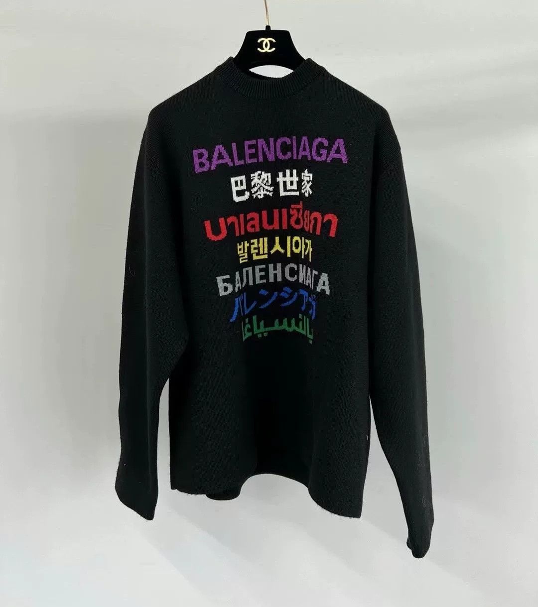 Balenciaga Balenciaga Multilingual Knit Sweater Size US S / EU 44-46 / 1 - 1 Thumbnail