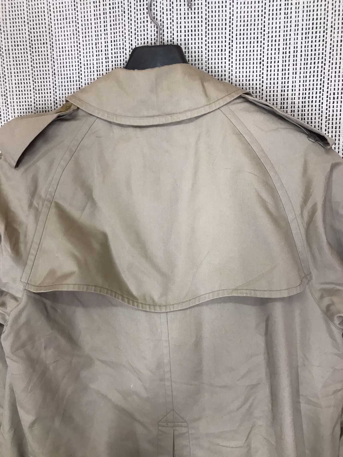 Burberry ‼️BURBERRY LONDON TRECH COAT MADE IN ENGLAND‼️ Size US L / EU 52-54 / 3 - 7 Thumbnail