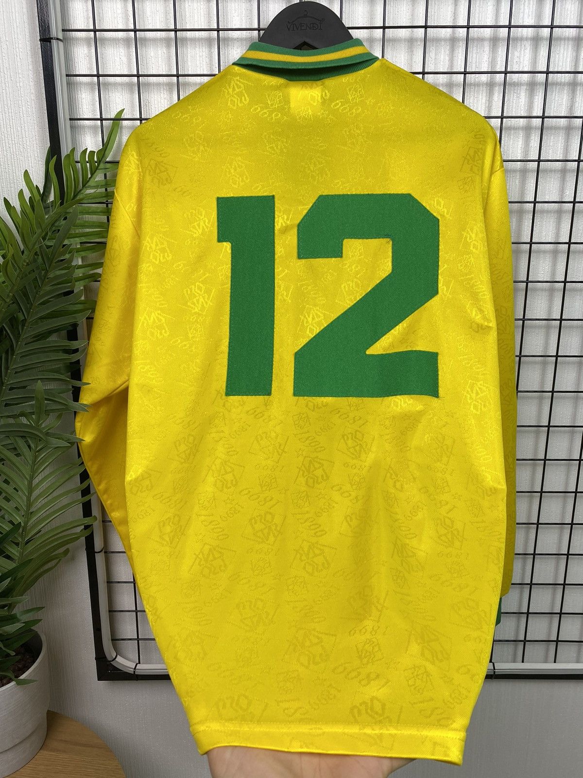 Vintage Vintage Norwich #12 Player Pro Star Football Jersey Men’s M Size US M / EU 48-50 / 2 - 14 Thumbnail