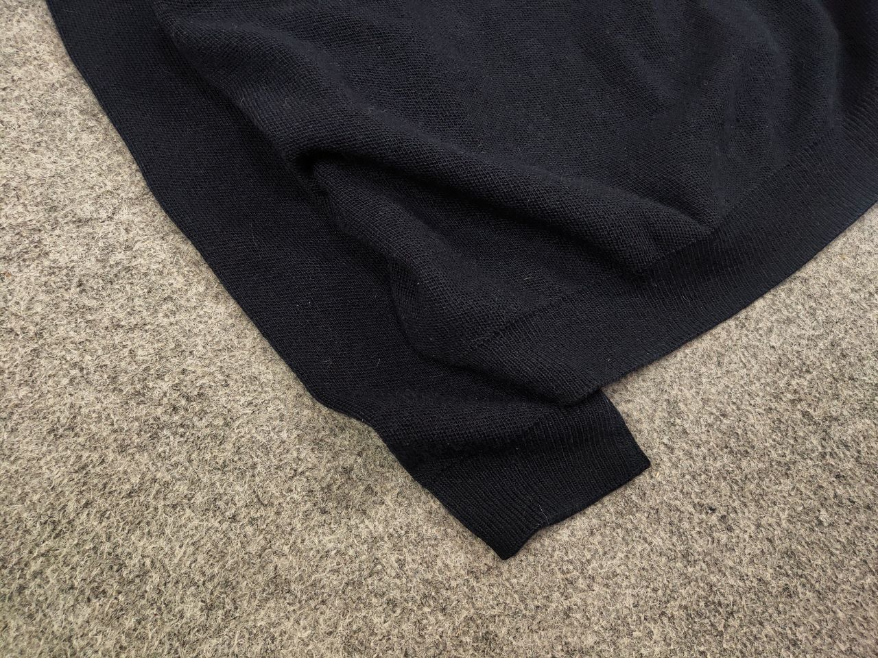 Lacoste Vintage 90's Lacoste Navy Blue Wool Crew Chek Sweater Size US XL / EU 56 / 4 - 6 Thumbnail