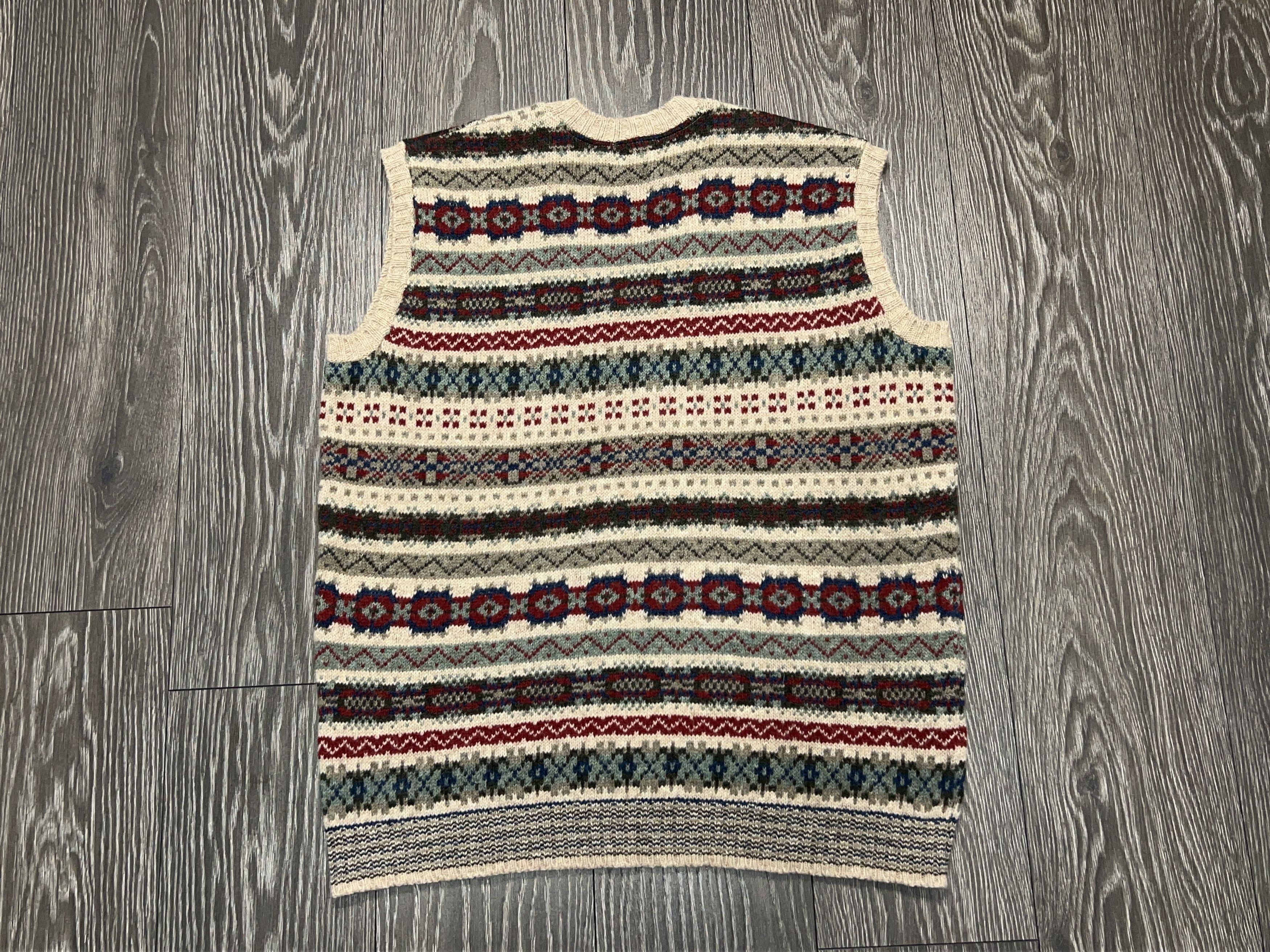 Traditional Weatherwear Unisex Mens Brora Scotland Fair Isle Vest Waistcoat Knit XL Size US XL / EU 56 / 4 - 10 Thumbnail