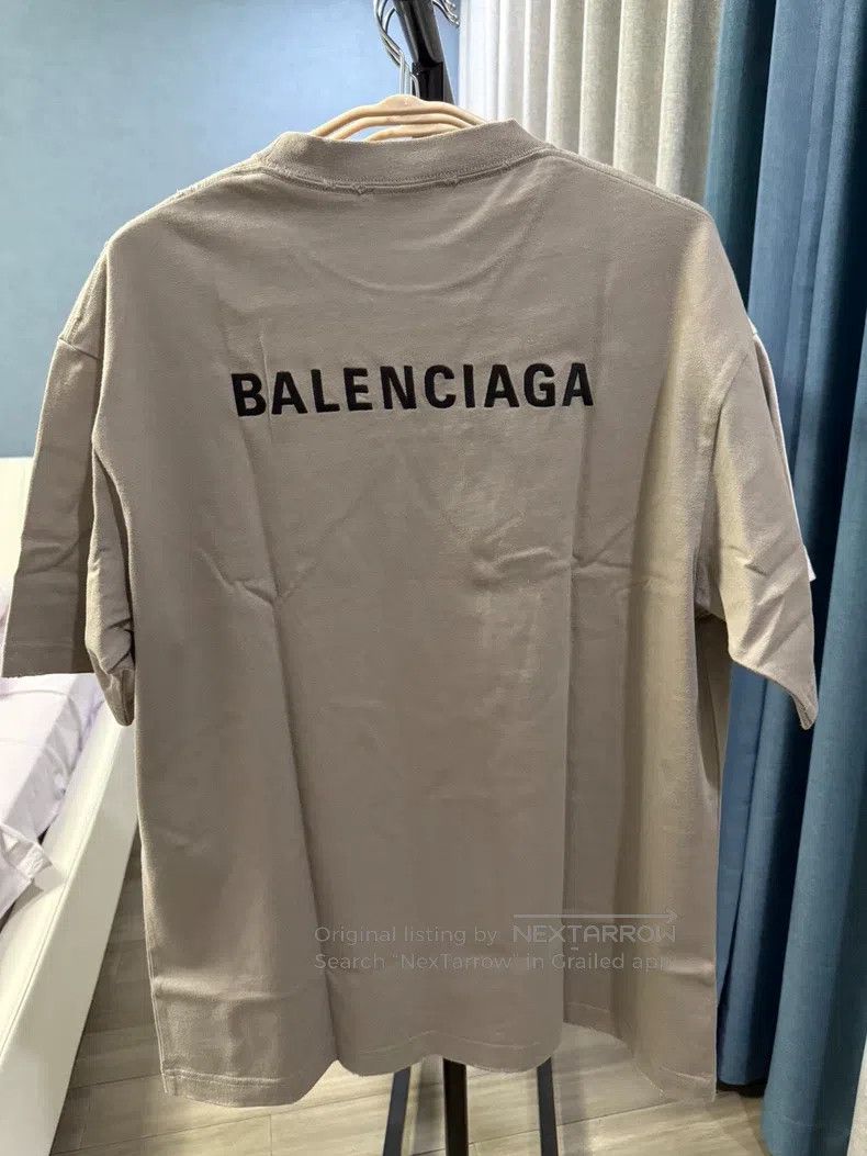 Balenciaga Balenciaga Logo Print Round Neck Short Sleeve T-Shirt Size US S / EU 44-46 / 1 - 1 Thumbnail