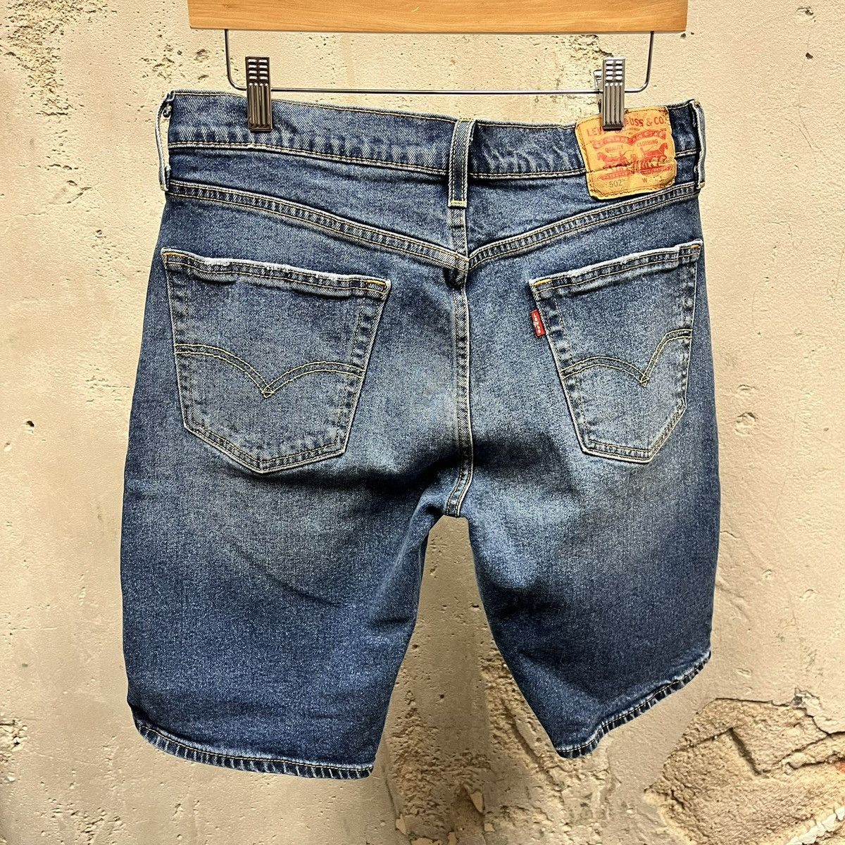 Levi's Levis 502 Casual Denim Jort Jean Denim Shorts 31 32x11.5 Size US 31 - 5 Thumbnail