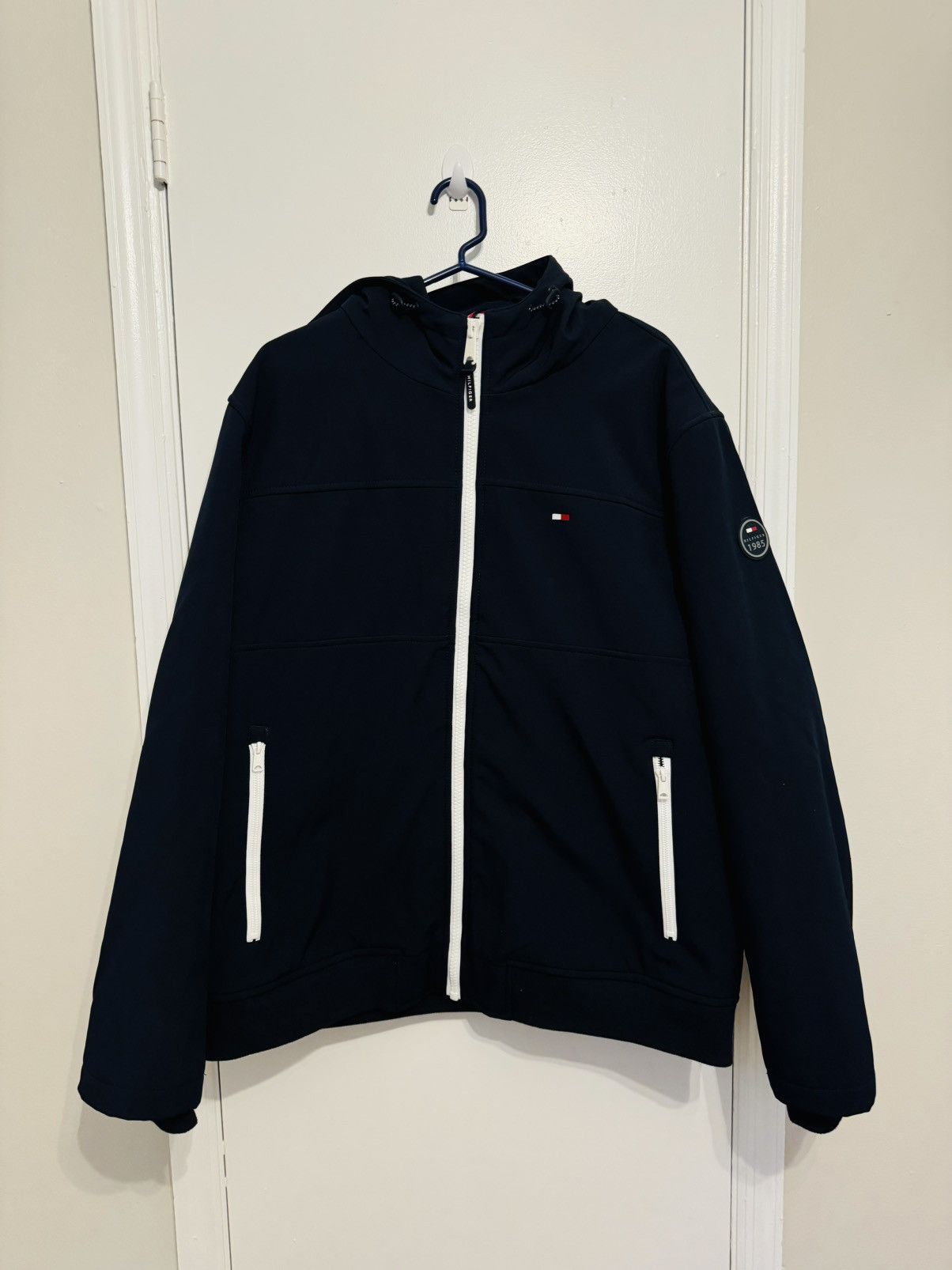 Tommy Hilfiger Tommy Hilfiger Men's Soft-Shell Bomber Jacket Navy XXL Size US XXL / EU 58 / 5 - 3 Thumbnail