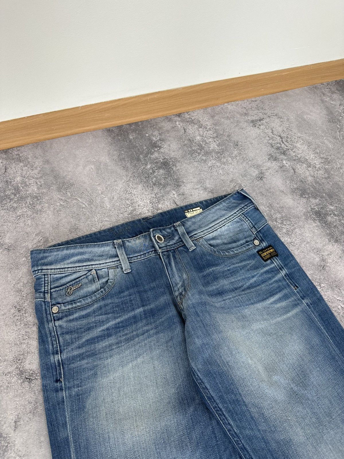 G-Star Vintage G-Star Y2K Washed Denim Faded Baggy Bootcut Jeans Size US 32 / EU 48 - 5 Thumbnail