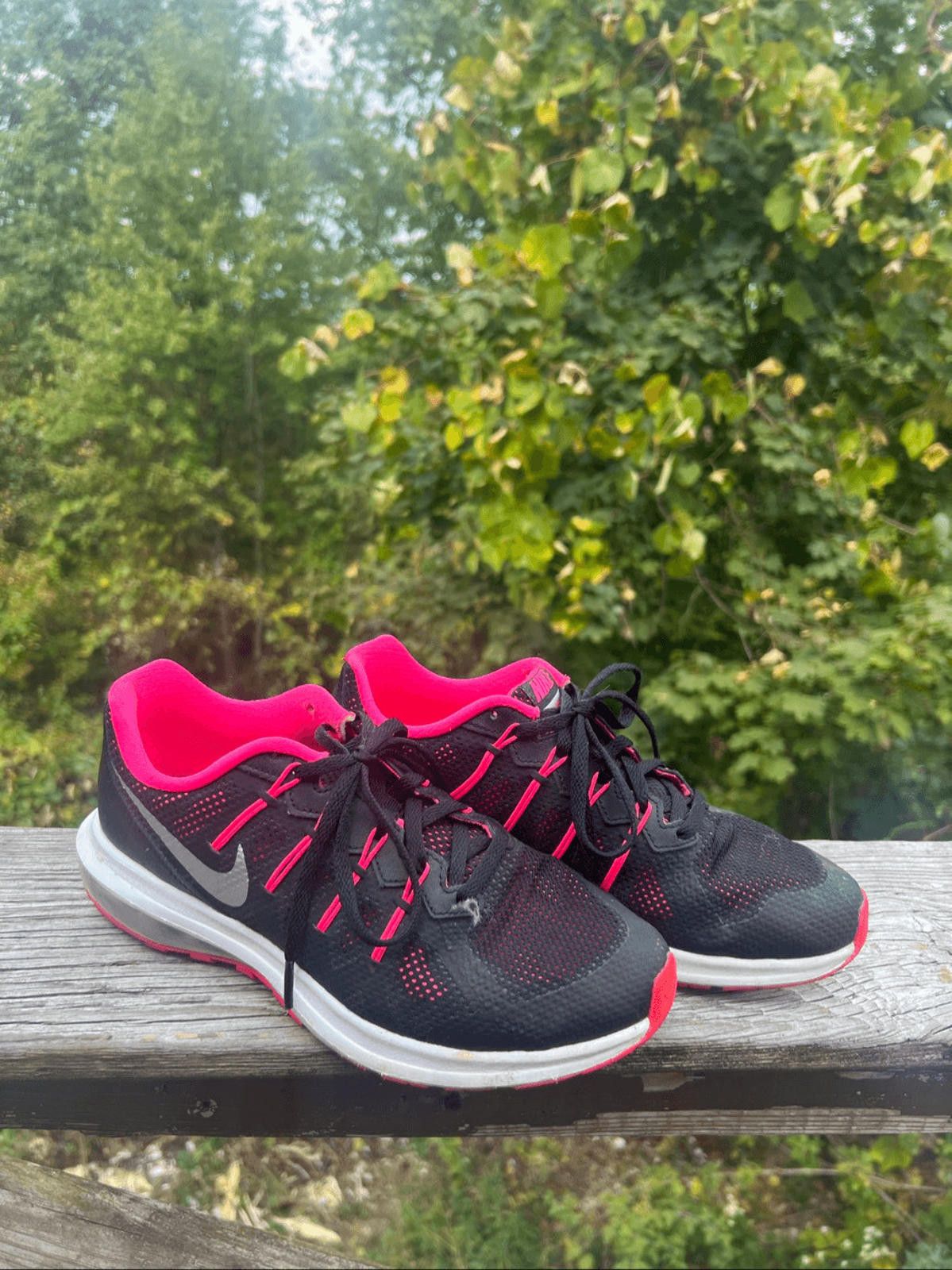 Nike Nike Air Max Dynasty (GS) Black Silver Pink Gray 6.5 Size US 6.5 / EU 39-40 - 1 Thumbnail
