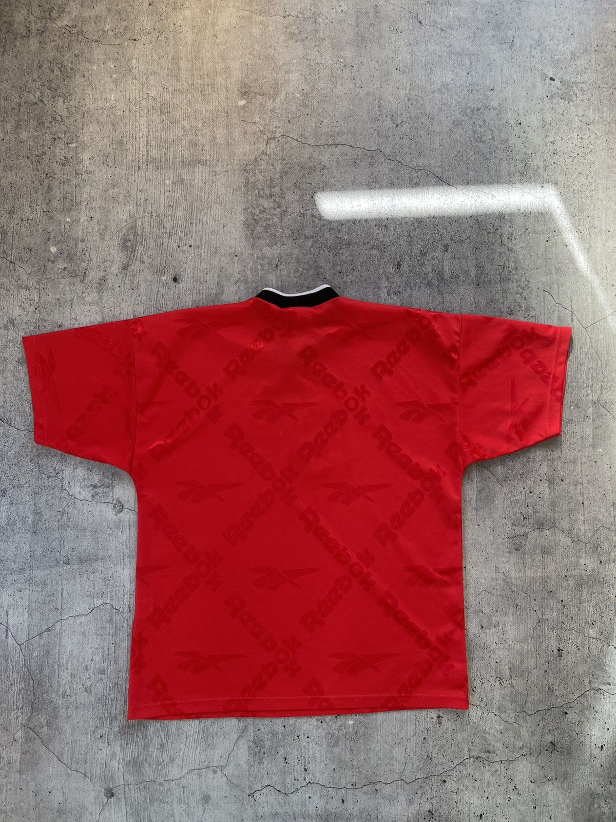 Reebok × Vintage Reebok Vintage Monogram 90s T-Shirt size L Size US L / EU 52-54 / 3 - 3 Thumbnail