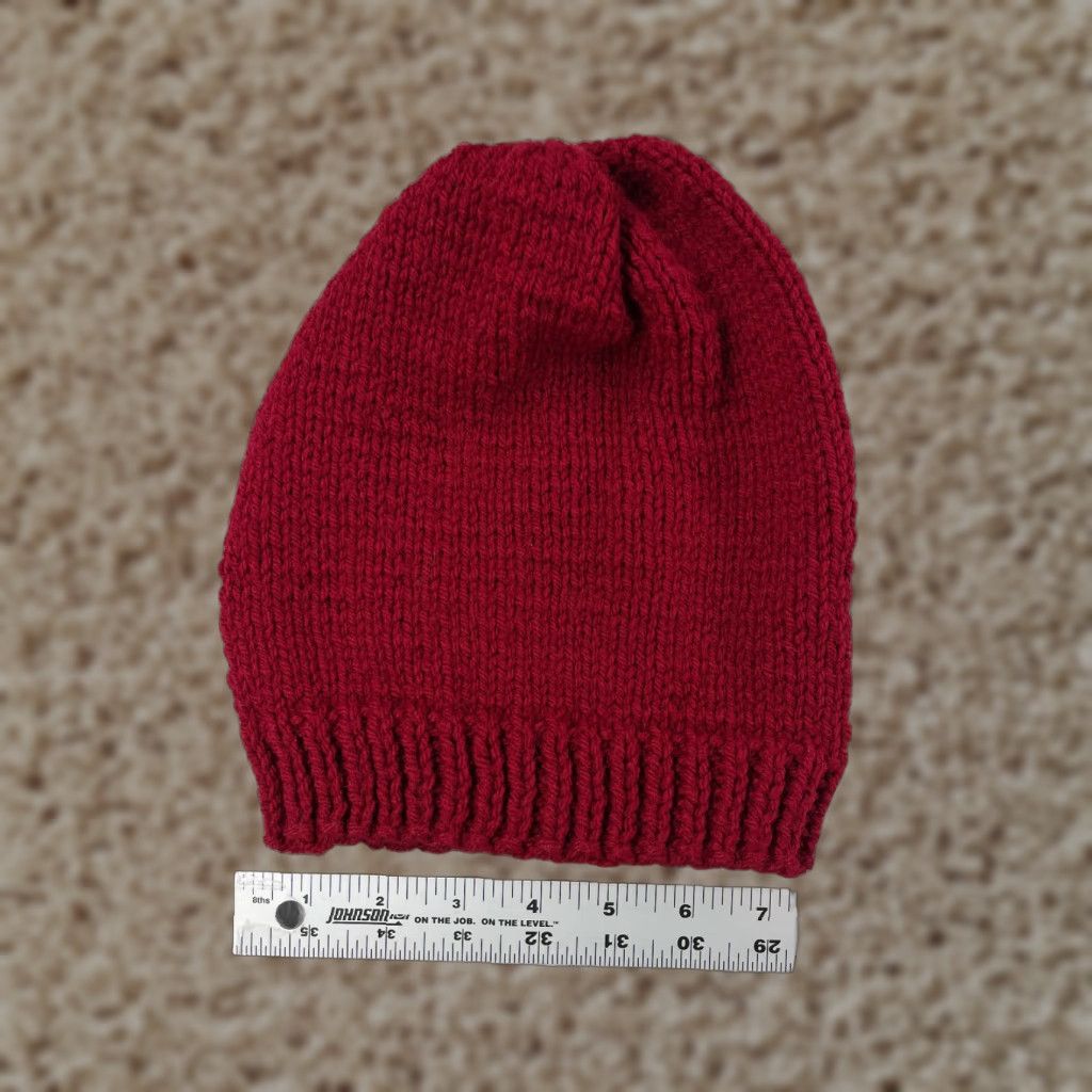 Vintage Beanie Toque Womens One Size Burgundy Red Knit Acrylic Winter Snow Ski Beanie Womens One Size Burgundy Red Acrylic Knit Winter Snow Ski Size ONE SIZE - 1 Thumbnail