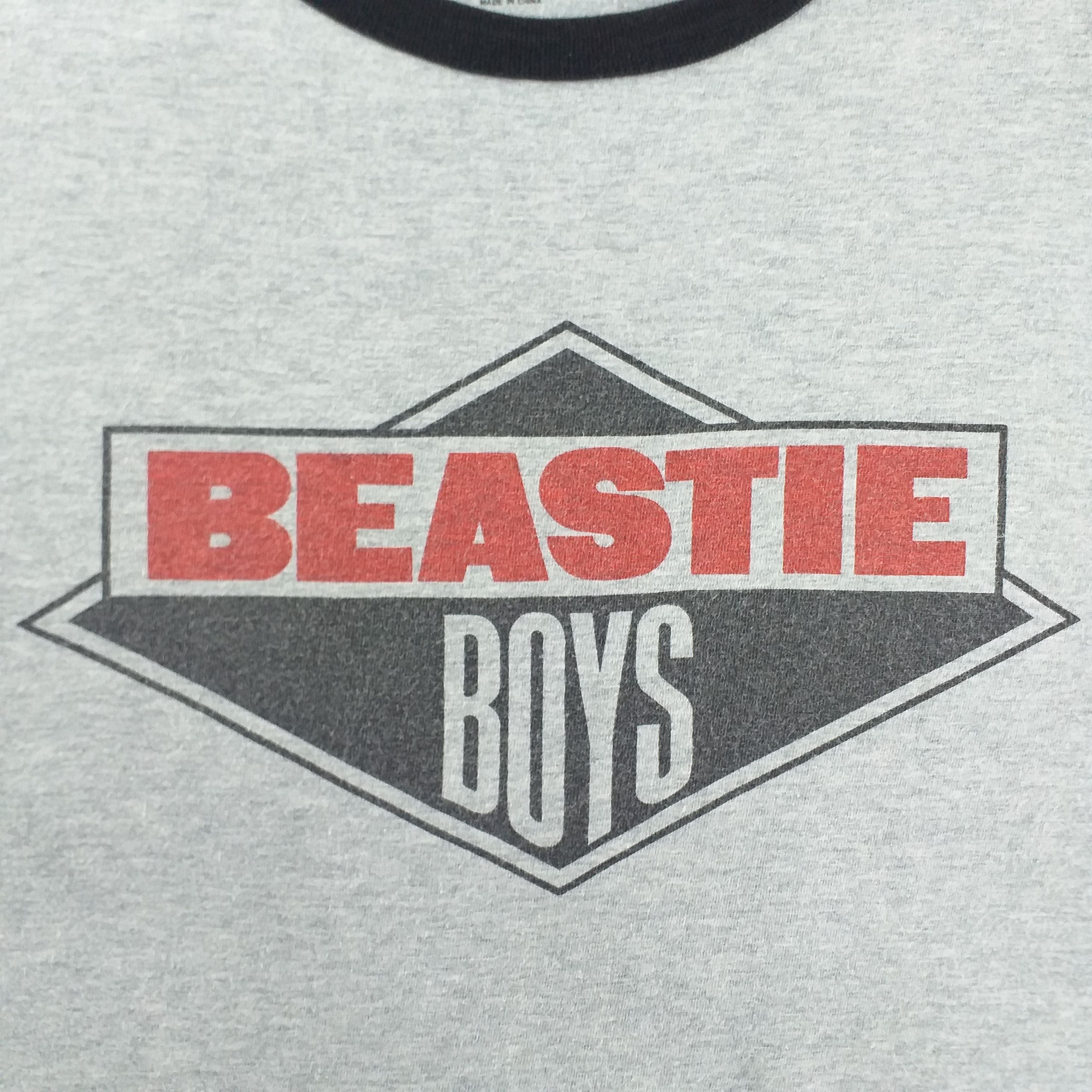 Band Tees Band Tees Beastie Boys Uniqlo Medium Tee -F050 Size US M / EU 48-50 / 2 - 3 Thumbnail