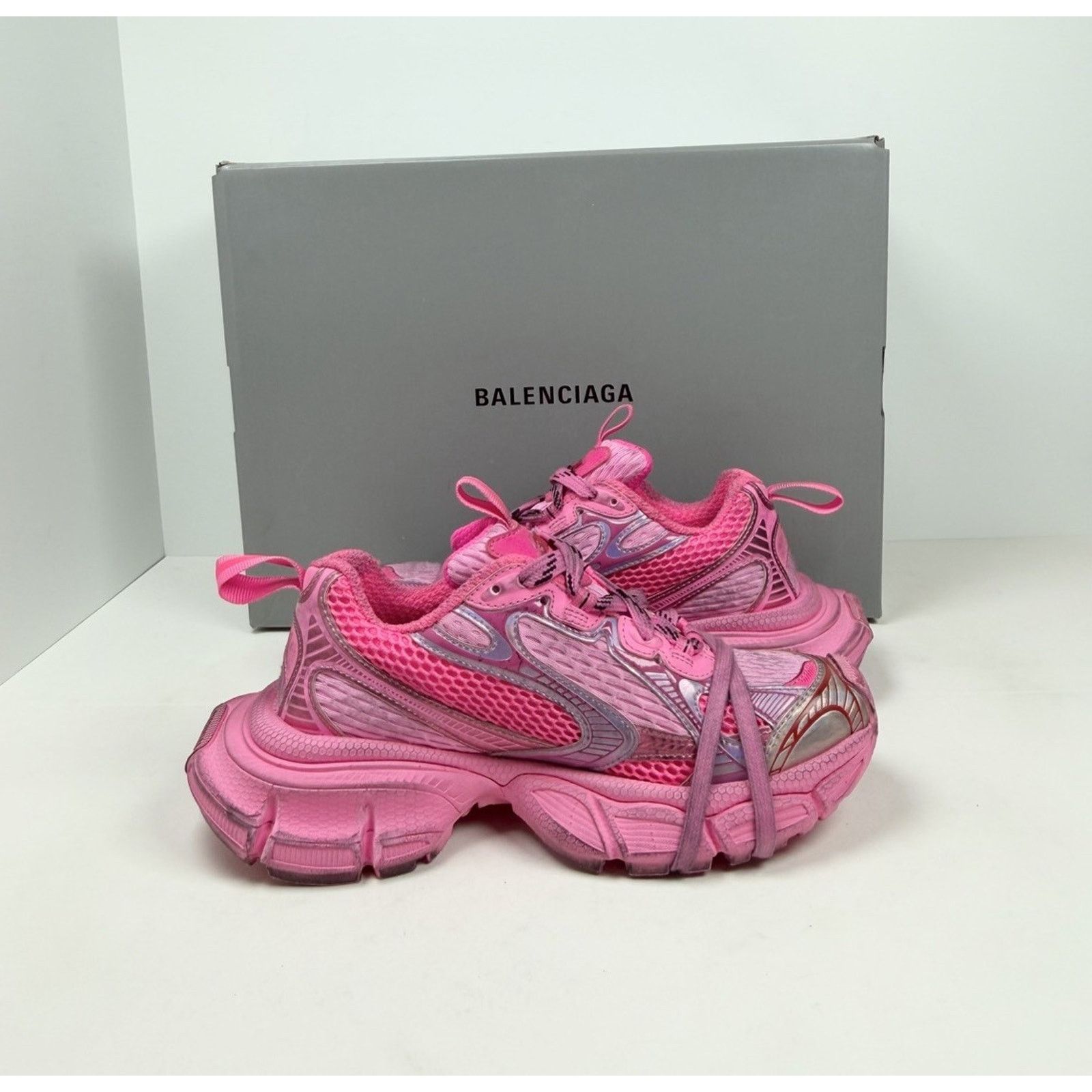 Balenciaga Size 34EU/4W - Balenciaga 3XL Pink Distressed NEW Size US 4 / IT 34 - 5 Thumbnail