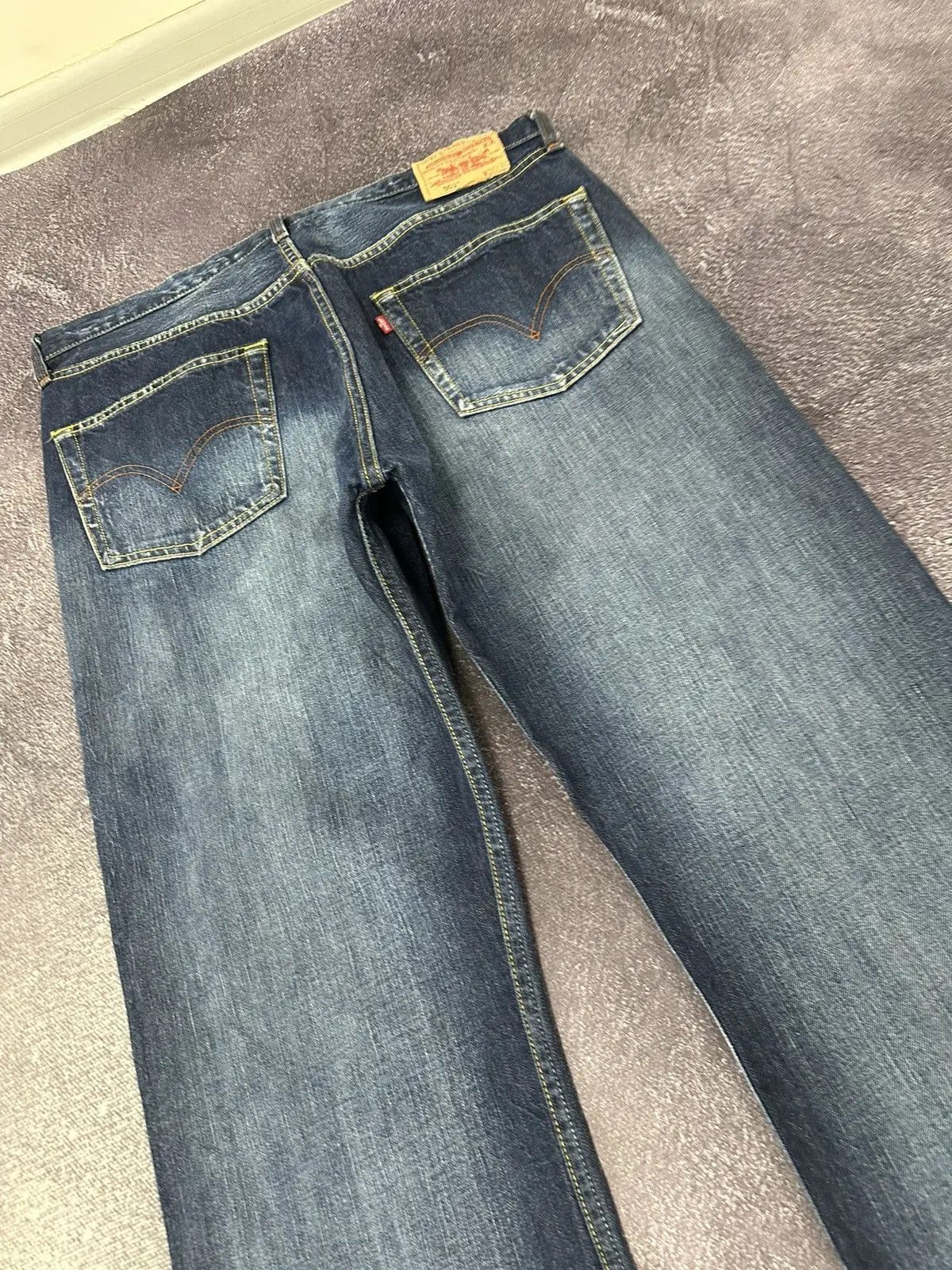 Levi's × Vintage Vintage Levi’s 501 Straight Fit Faded Blue Denim Jeans Size US 38 / EU 54 - 4 Thumbnail