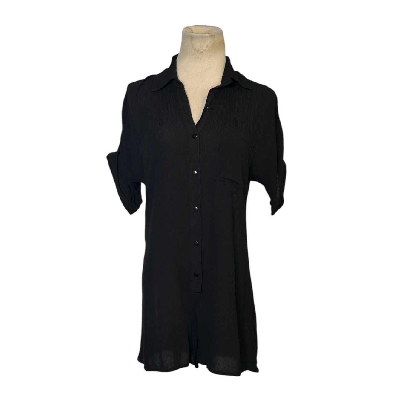 Nasty Gal Nasty Gal black short cuffed sleeves buttoned romper size 4 Size 27" / US 4 / IT 40 - 6 Thumbnail