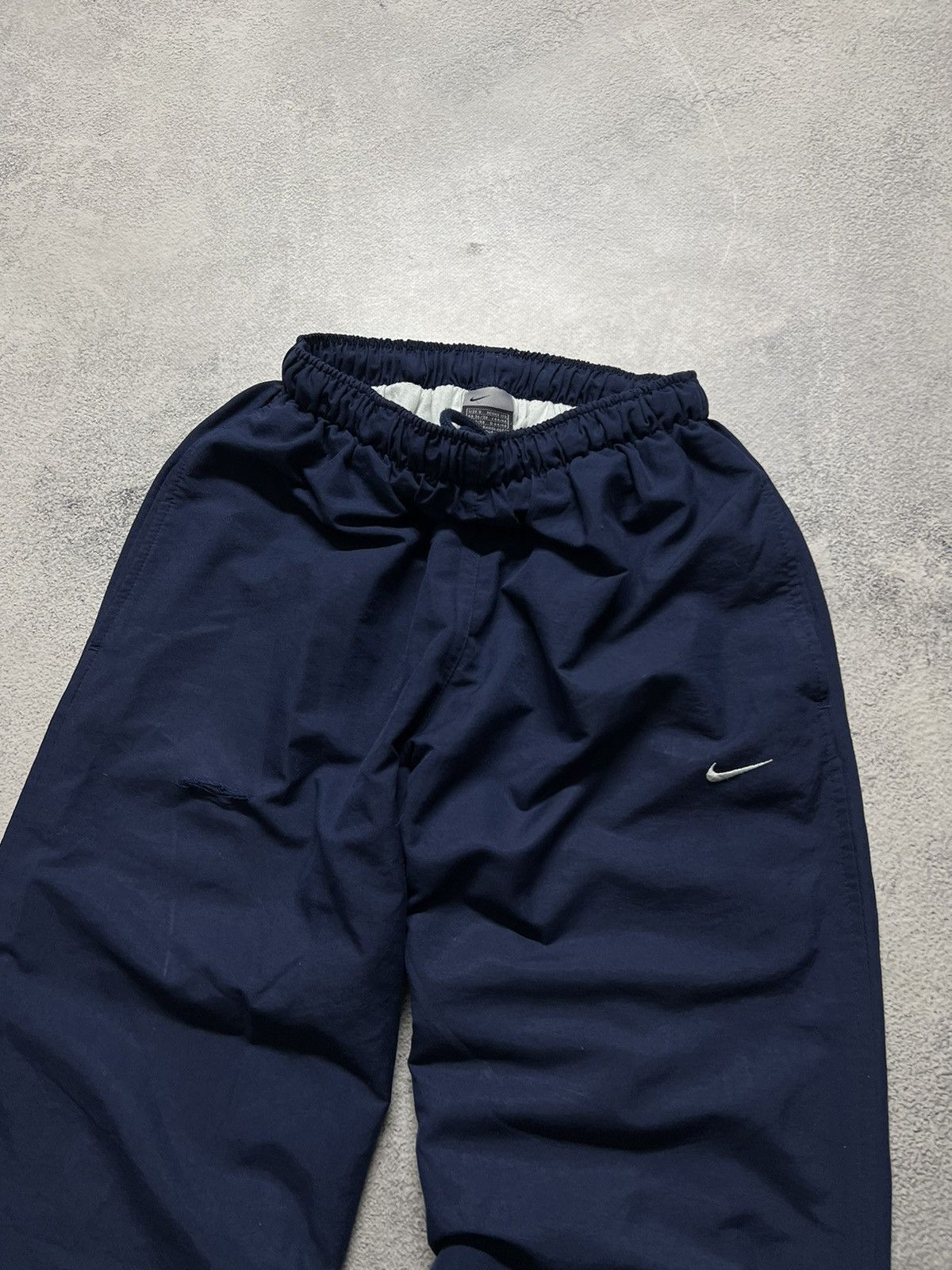 Vintage Vintage Y2K Nike Faded Nylon Mini Swoosh Drill Pants 00’s Size US 30 / EU 46 - 1 Thumbnail