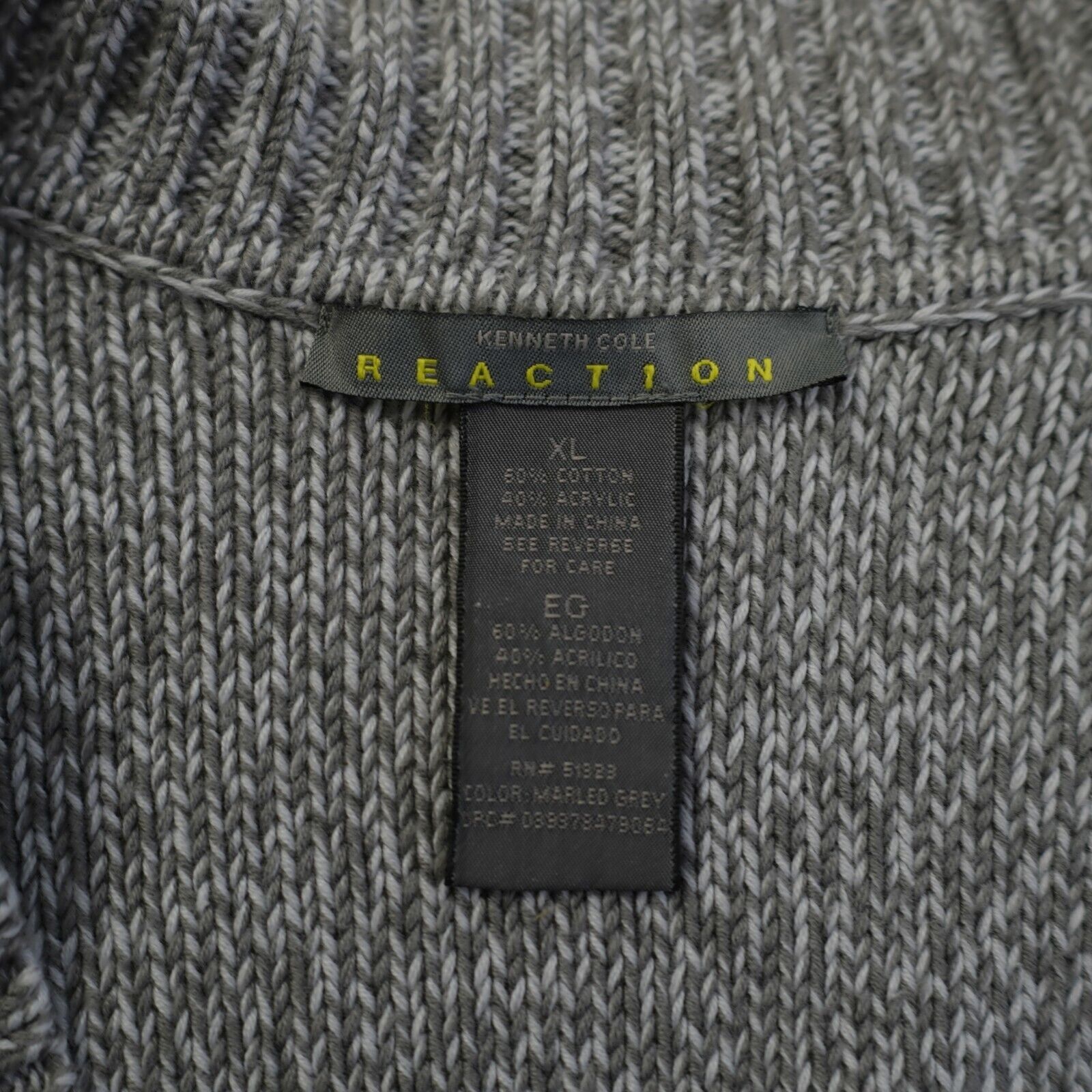 Kenneth Cole Kenneth Cole Reaction Gray Deep-V Button Cardigan Sweater XL Size XL / US 12-14 / IT 48-50 - 5 Thumbnail