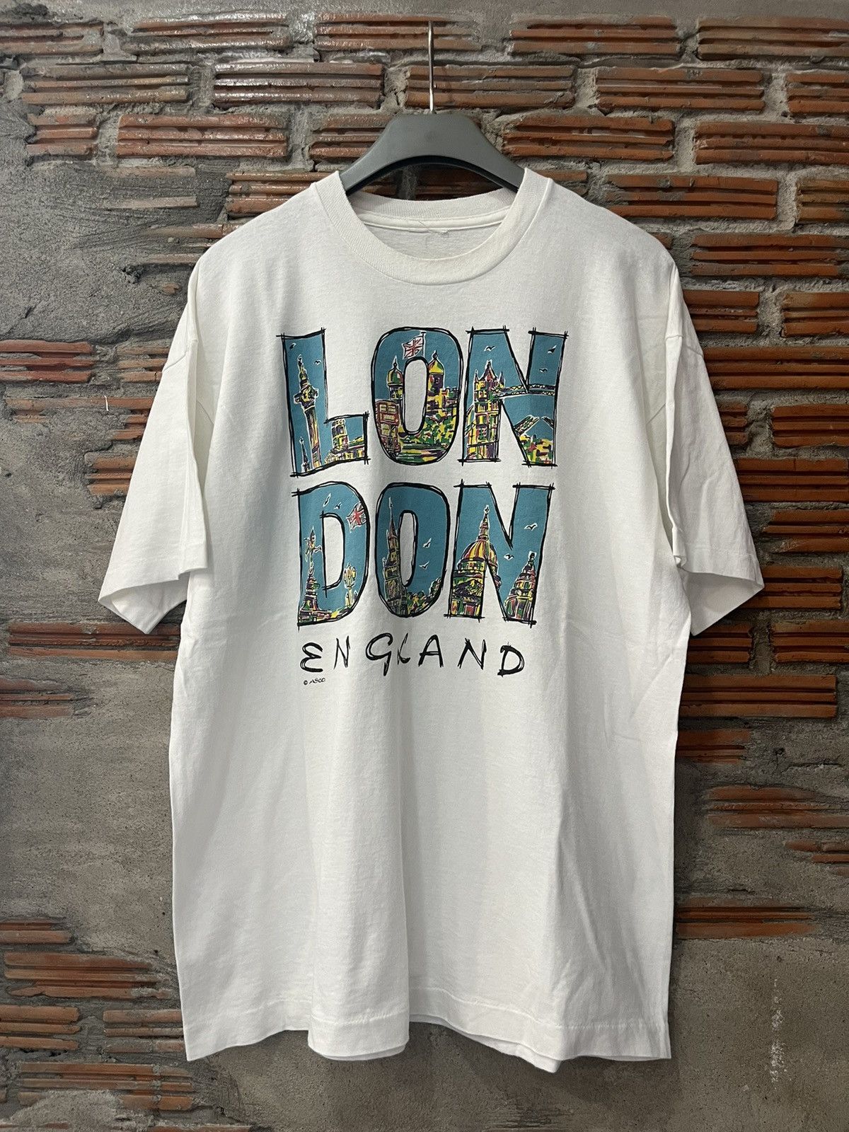 Arts & Science Vintage LONDON England Souvenir Artwork asco 90’s Tshirt Size US XL / EU 56 / 4 - 2 Thumbnail