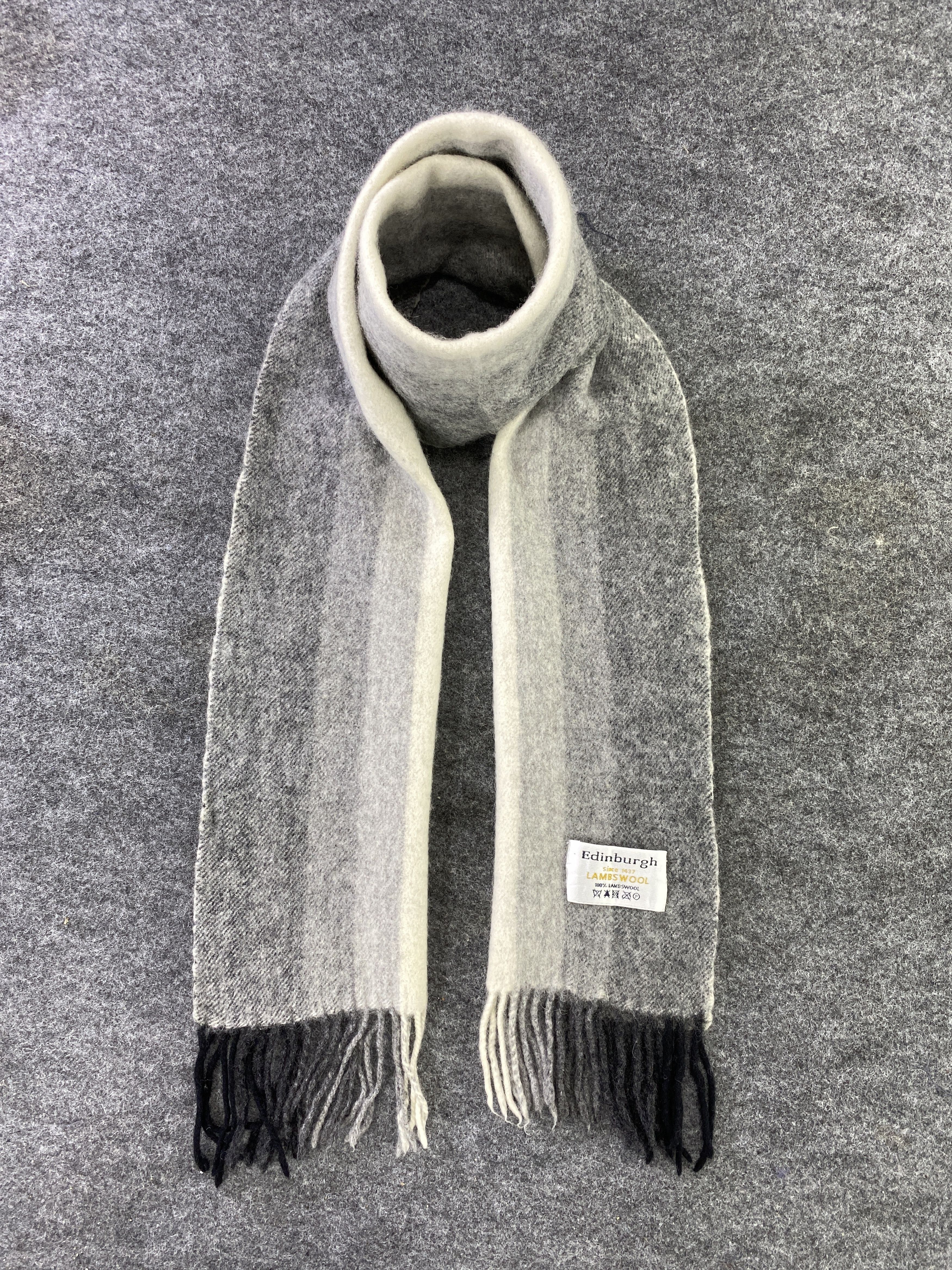 Designer Edinburgh Wool Scarf / Muffler / Neckwear -T542 Size ONE SIZE - 1 Thumbnail