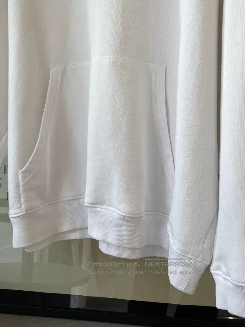 Balenciaga Balenciaga White letter logo sweatshirt size m Size US M / EU 48-50 / 2 - 5 Thumbnail
